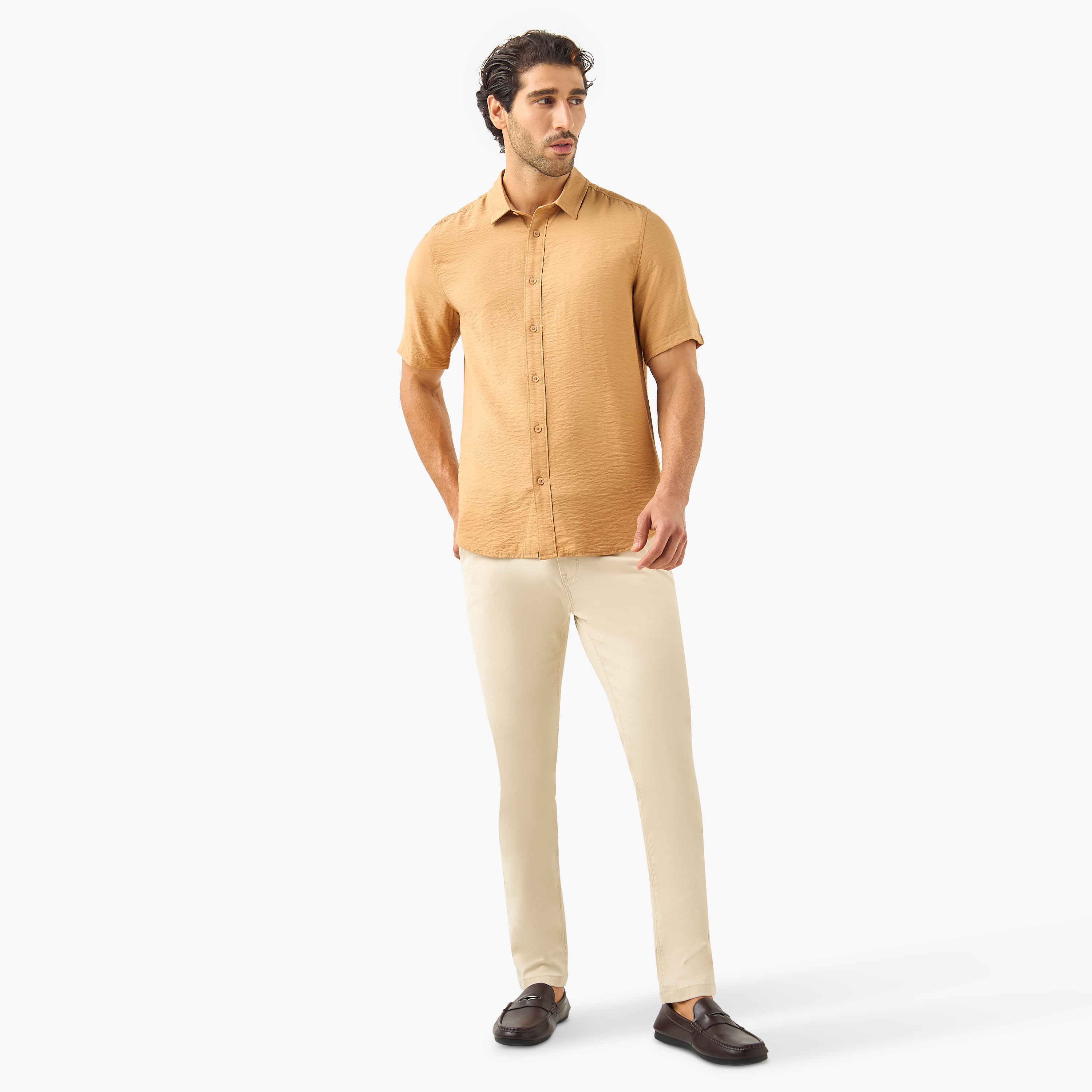 بنطلون شينو بقصة سليم وجيوب-men-clothing-bottoms-trousersandchinos-chinos-image-7