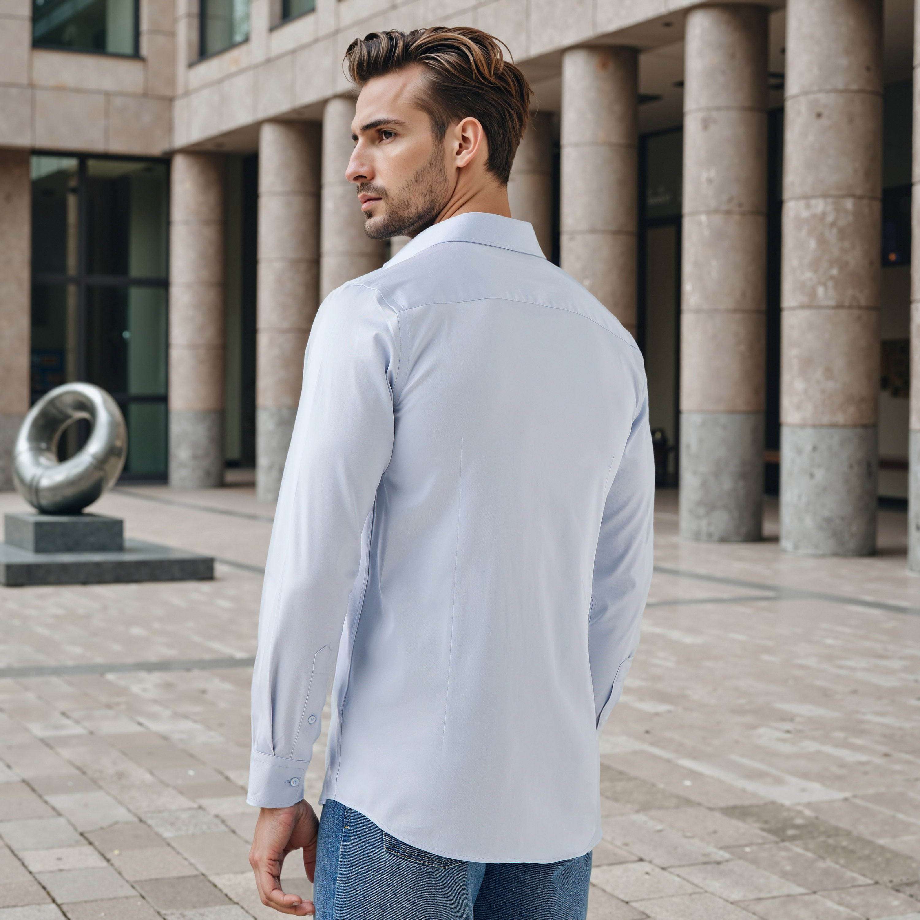 قميص بقصّة عادية وأكمام طويلة وتفاصيل الشعار من إمبيرور-men-clothing-shirts-image-3