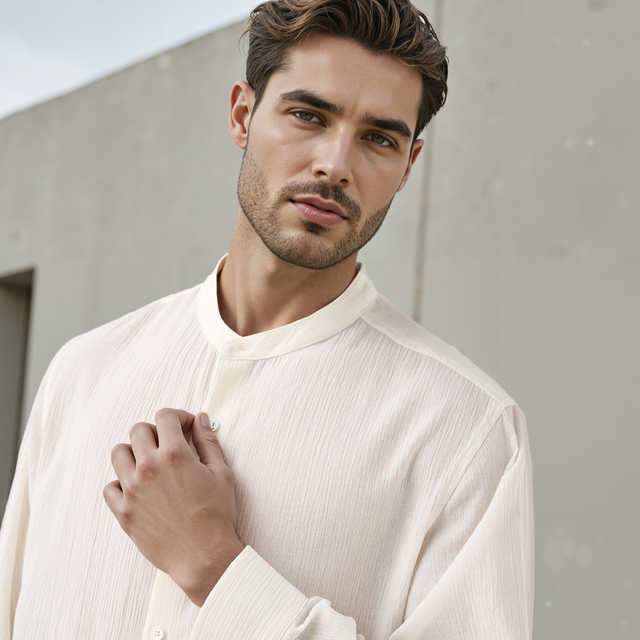 قميص بقصة عادية وملمس بارز وياقة ماندارين-men-clothing-shirts-image-4