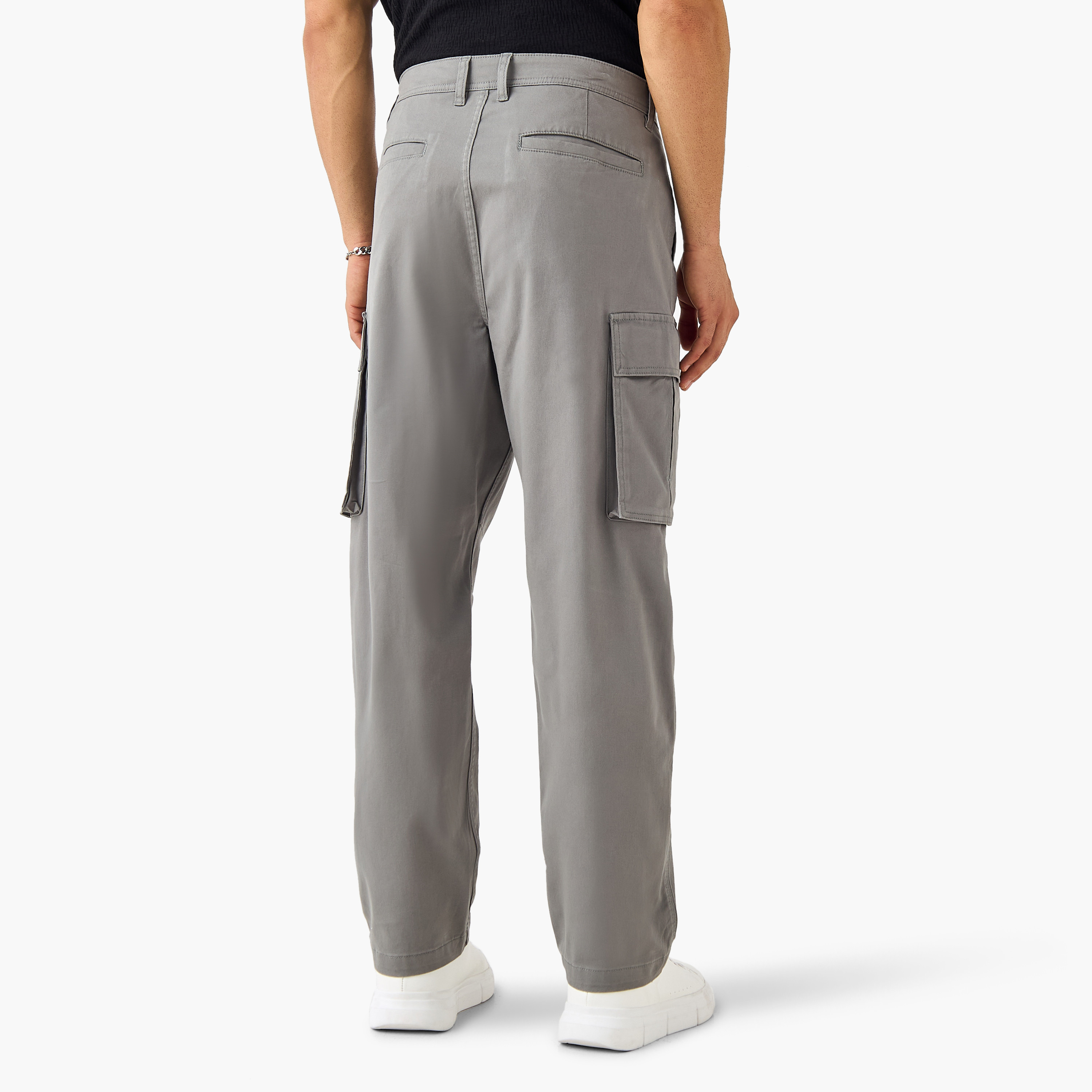 Regular Fit Twill Cargo Pants with Pockets-men-clothing-bottoms-trousersandchinos-trousers-image-4