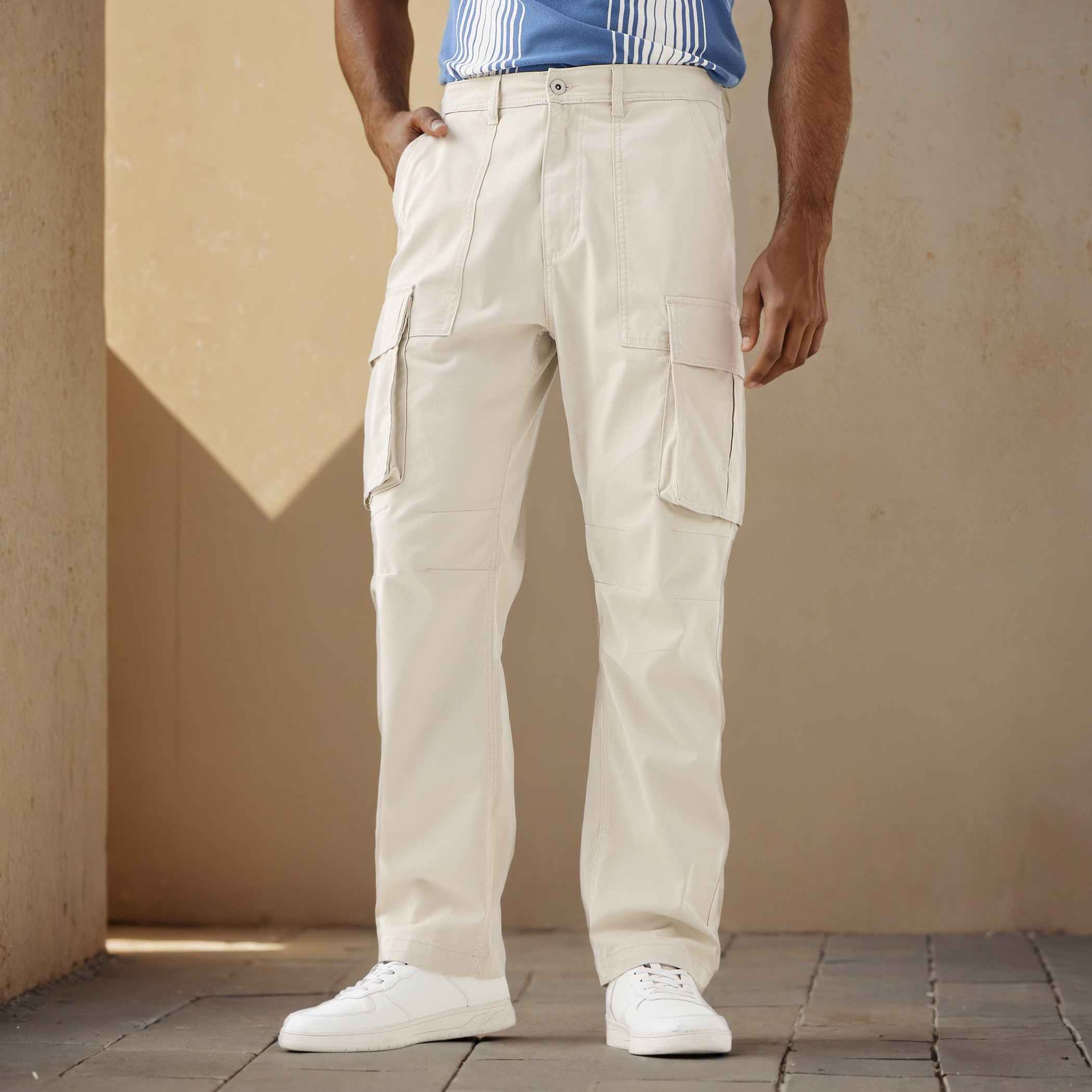 Regular Fit Twill Cargo Pants with Pockets-men-clothing-bottoms-trousersandchinos-trousers-image-1