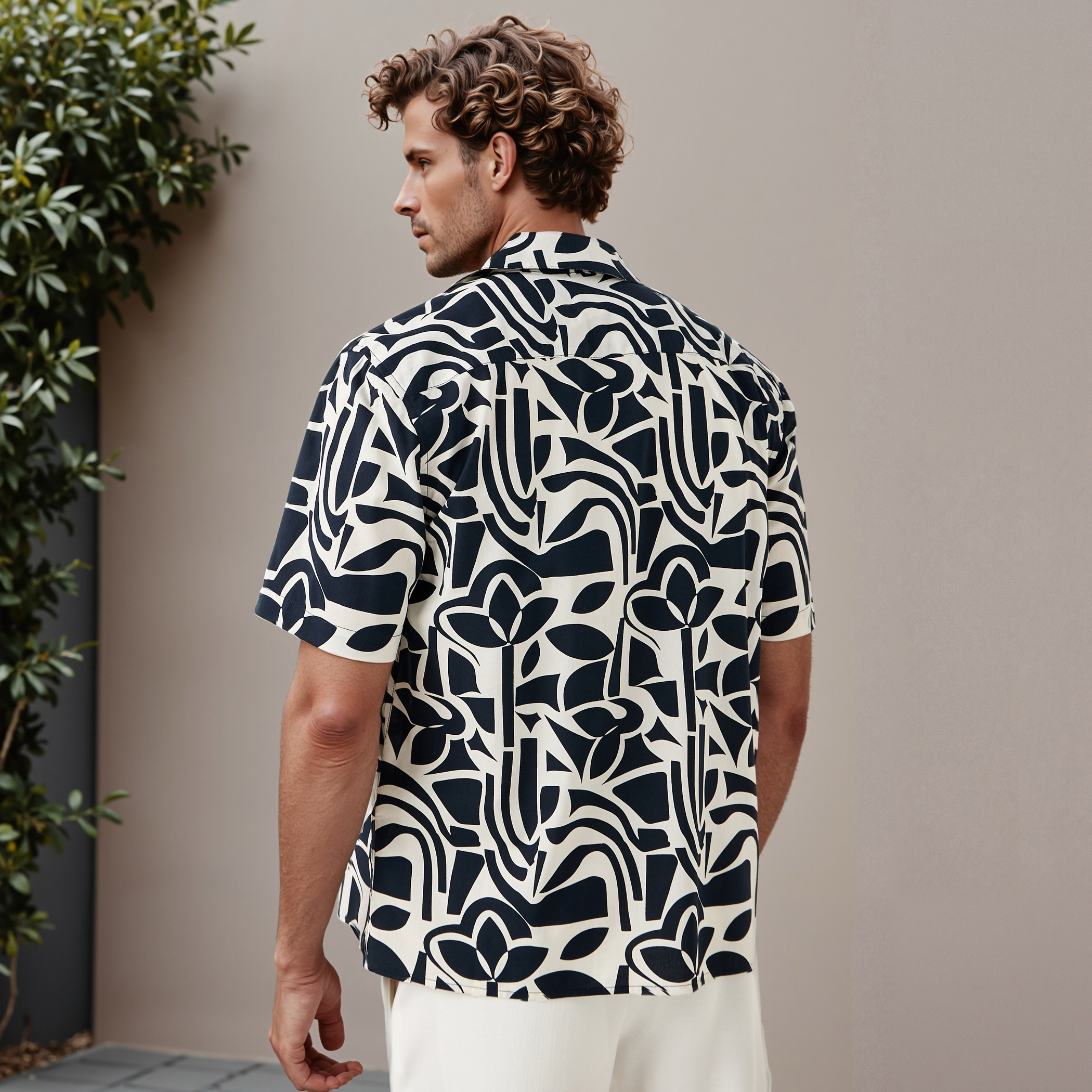 قميص بقصّة عادية وياقة وطبعات-men-clothing-shirts-image-3