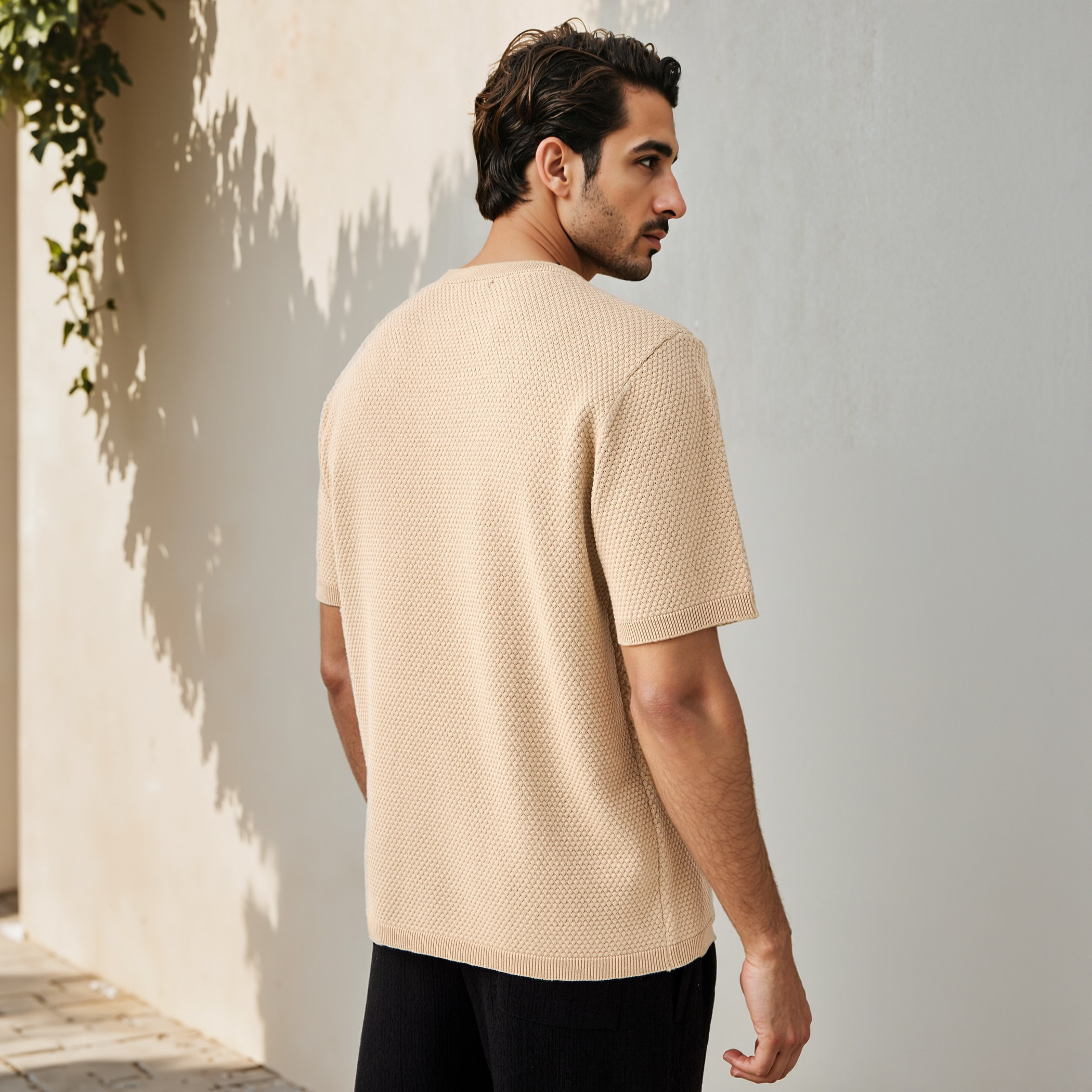 تيشيرت بارز الملمس بياقة ضيقة-men-clothing-tshirtsandpolos-tshirts-image-3