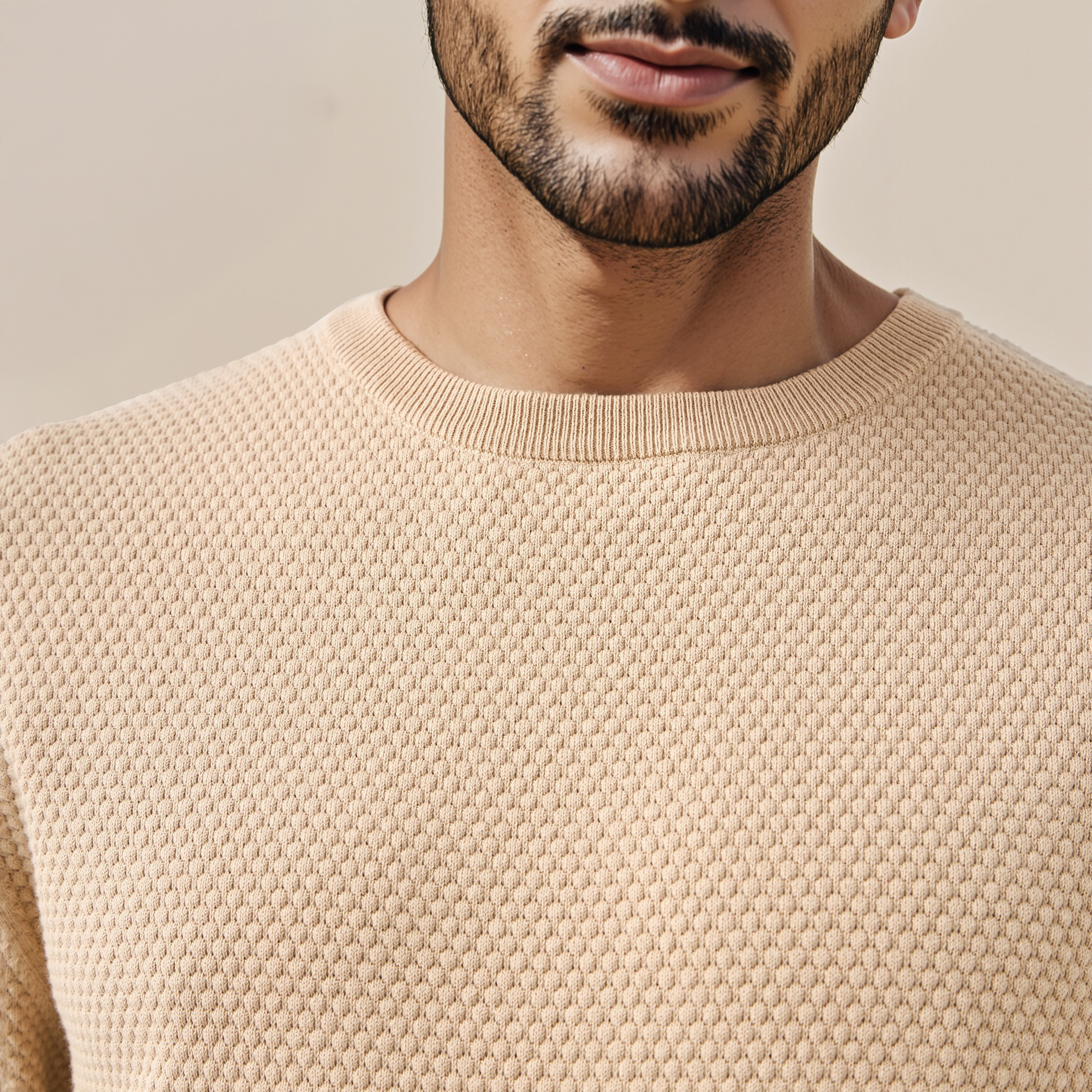 تيشيرت بارز الملمس بياقة ضيقة-men-clothing-tshirtsandpolos-tshirts-image-4