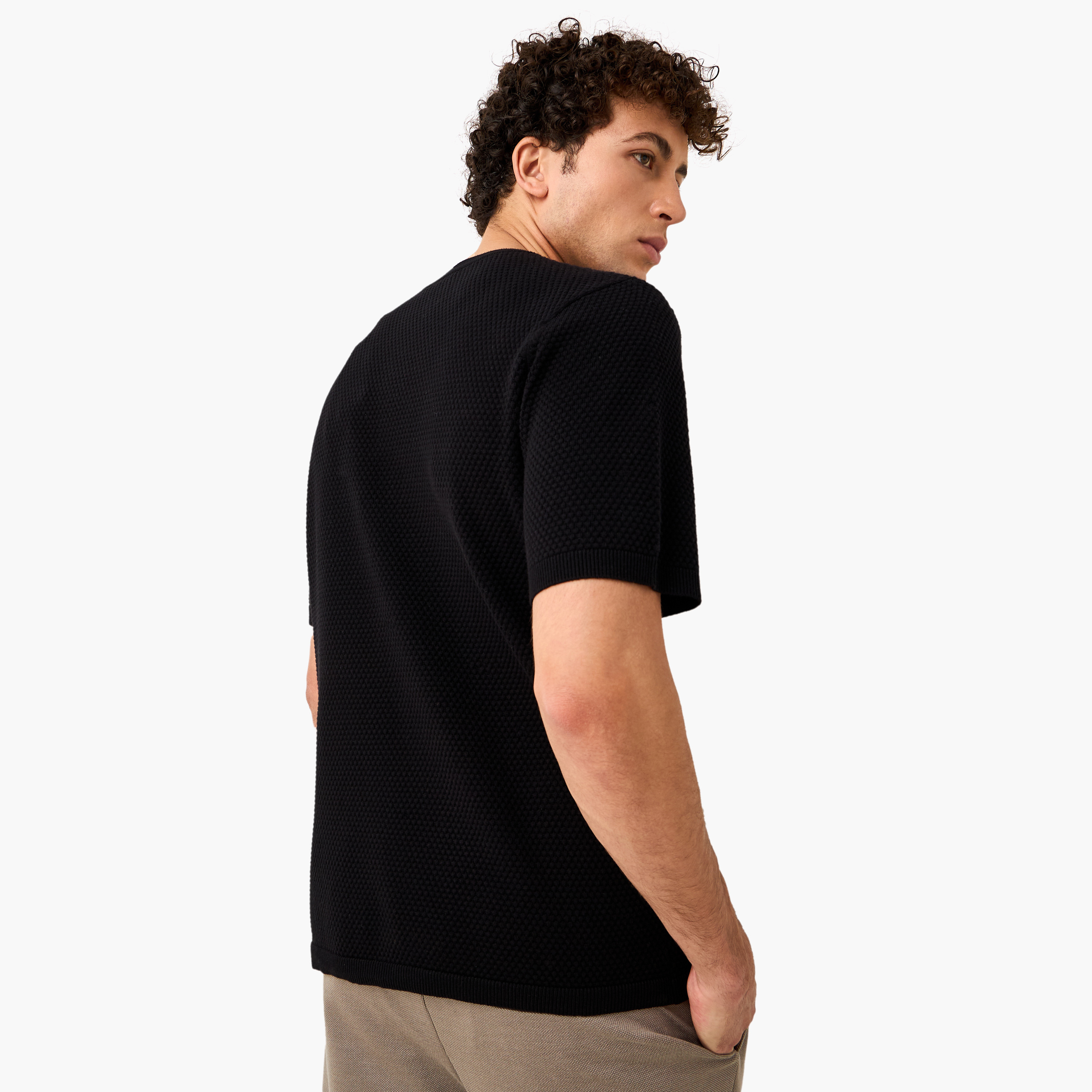 تيشيرت بارز الملمس بياقة ضيقة-men-clothing-tshirtsandpolos-tshirts-image-8