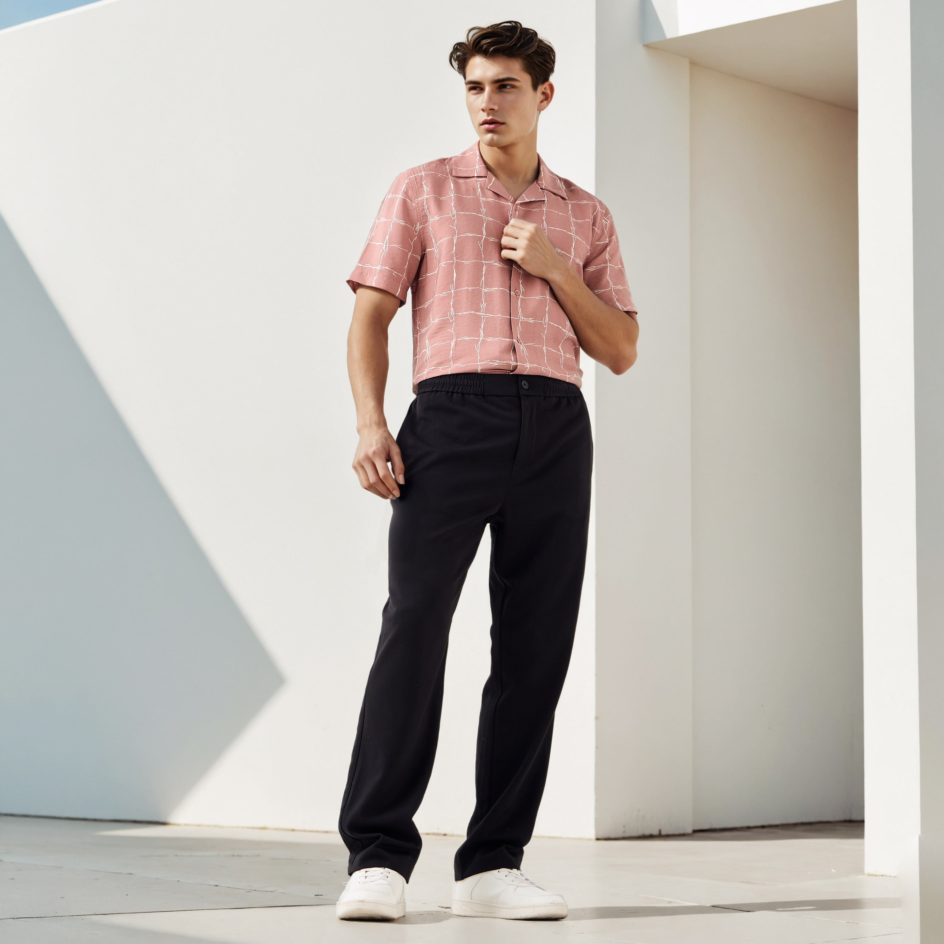 قميص بطبعات وياقة كامب-men-clothing-shirts-image-2