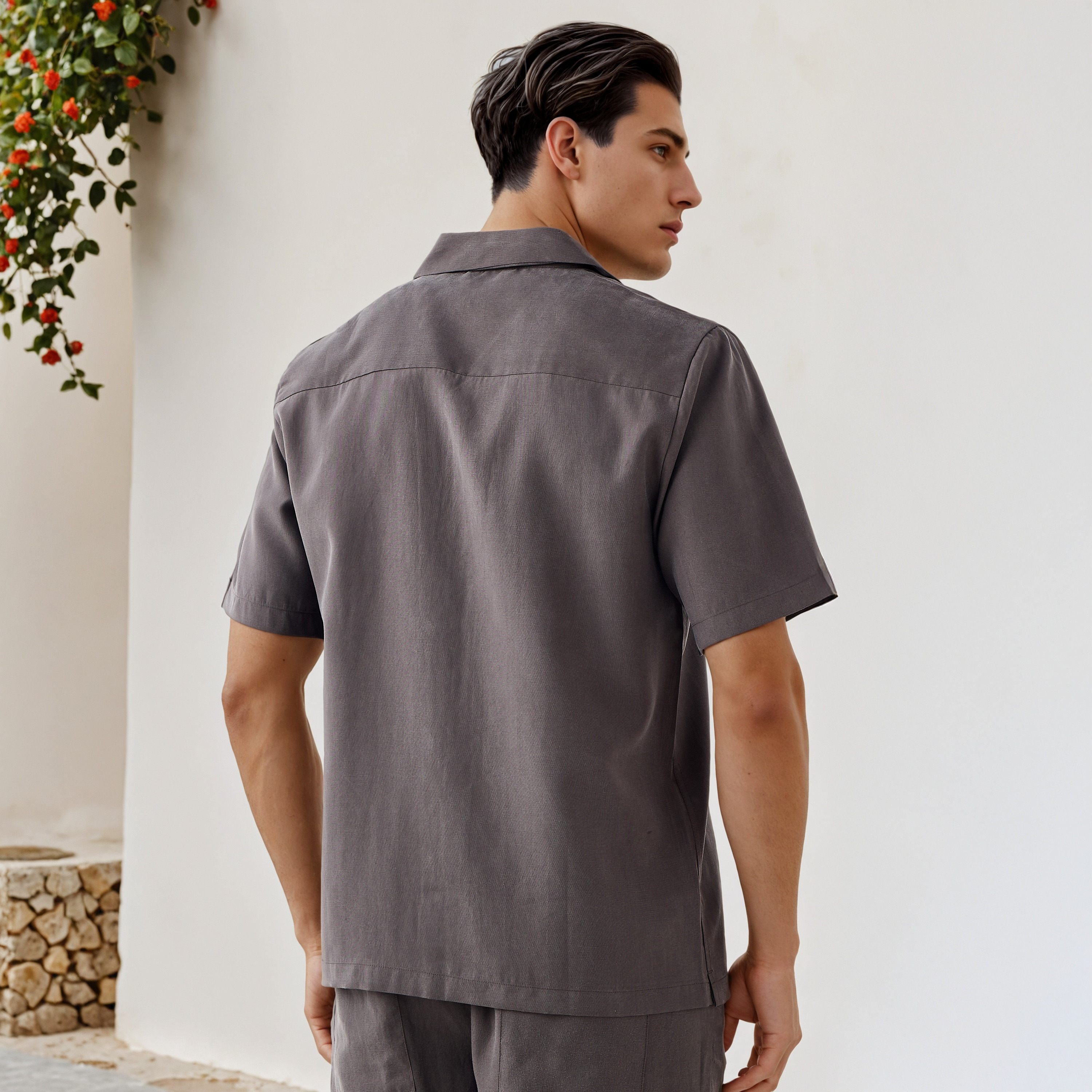 قميص بياقة ريزورت وقصّة عادية-men-clothing-shirts-image-3