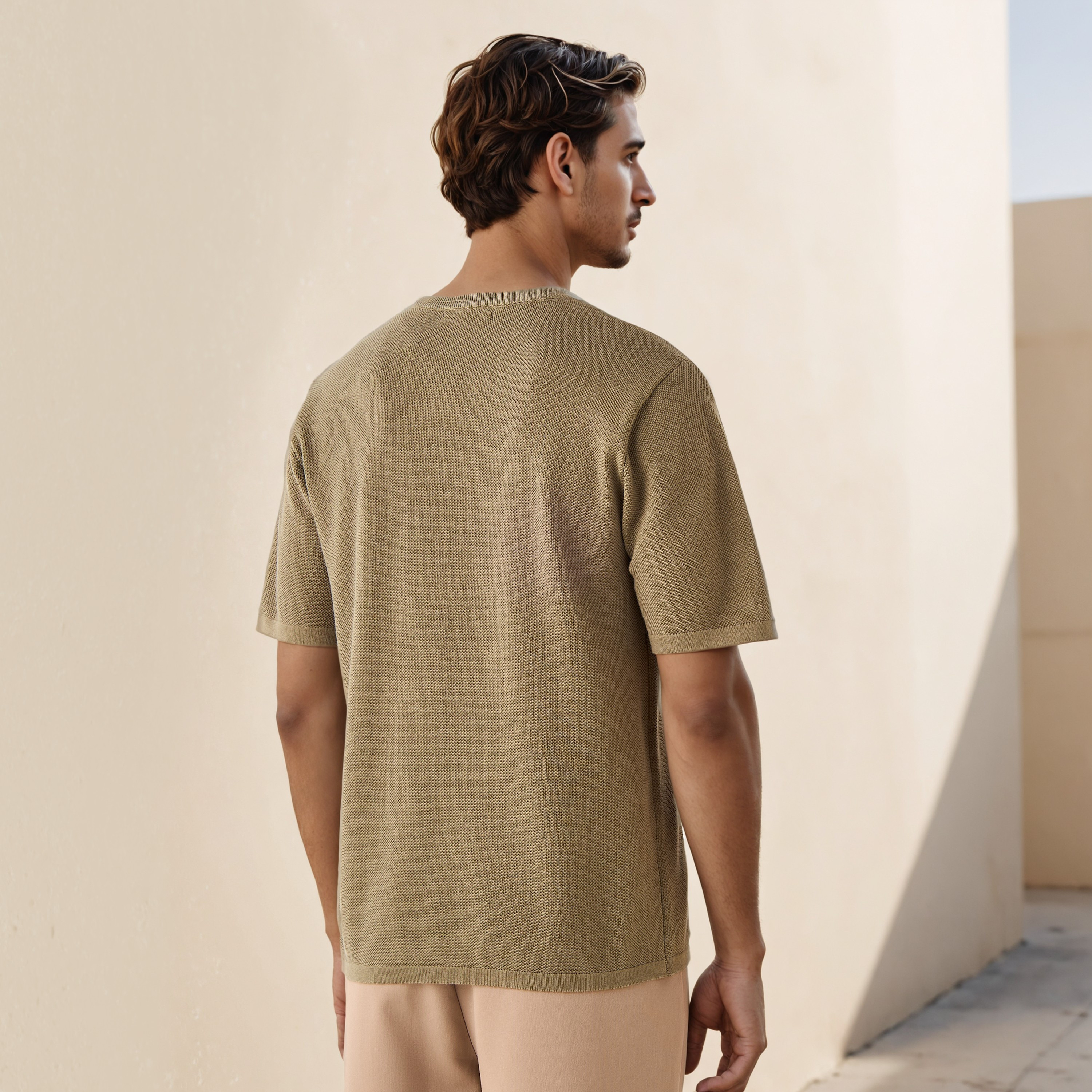 تيشيرت بارز الملمس بقصّة عادية-men-clothing-tshirtsandpolos-tshirts-image-3