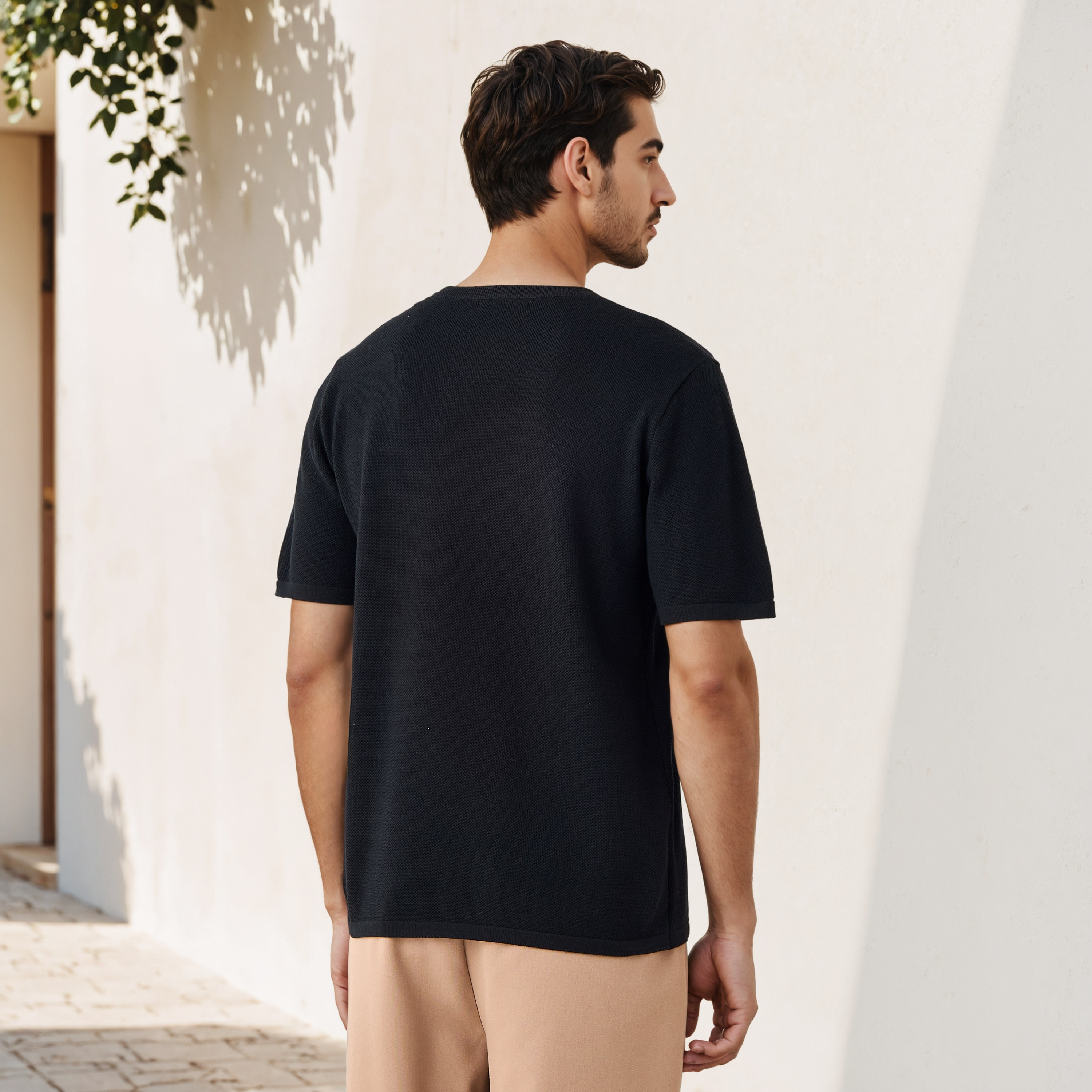 تيشيرت بارز الملمس بقصّة عادية-men-clothing-tshirtsandpolos-tshirts-image-3