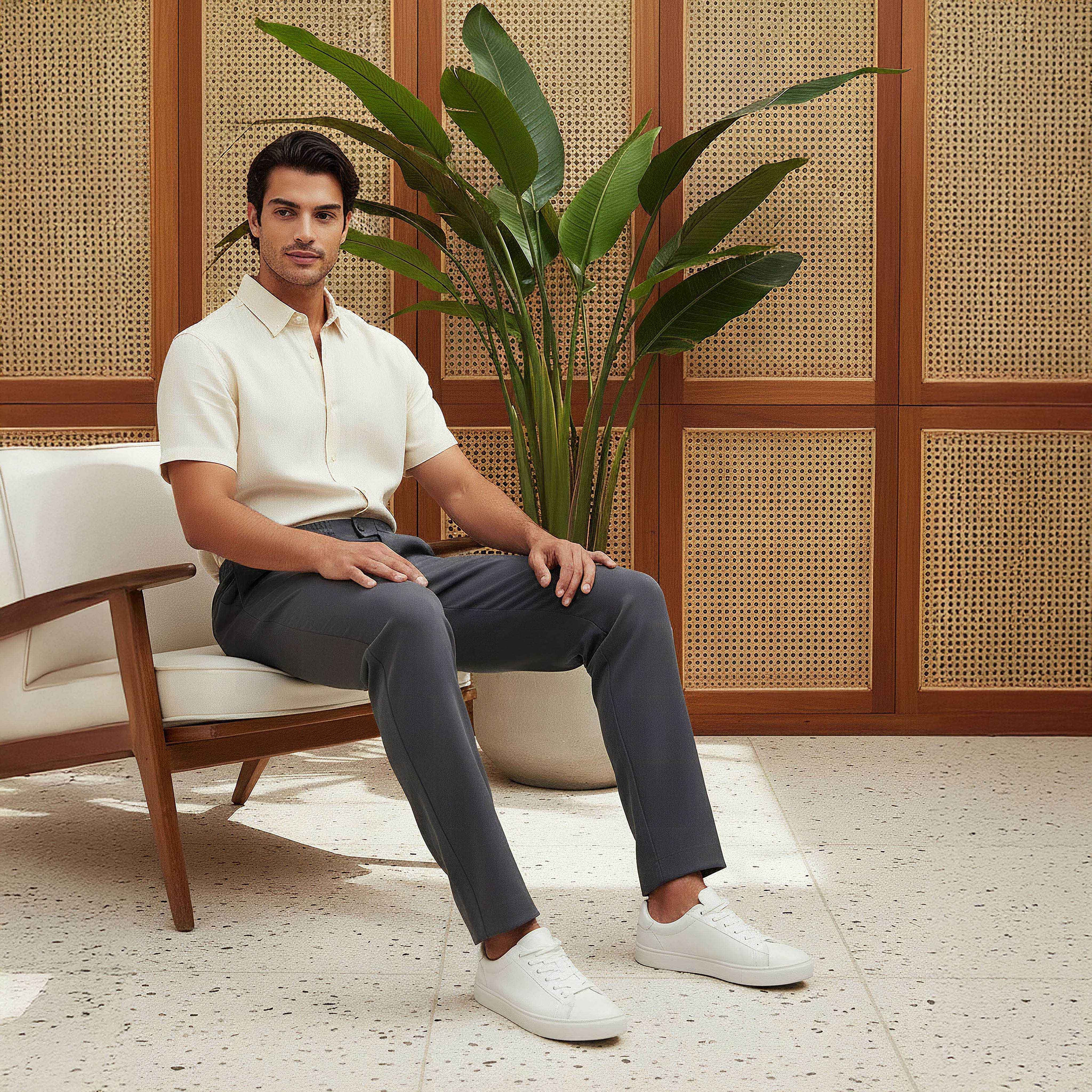 بنطلون رجالي بقصّة عادية وخصر مطاطي-men-clothing-bottoms-trousersandchinos-trousers-image-10