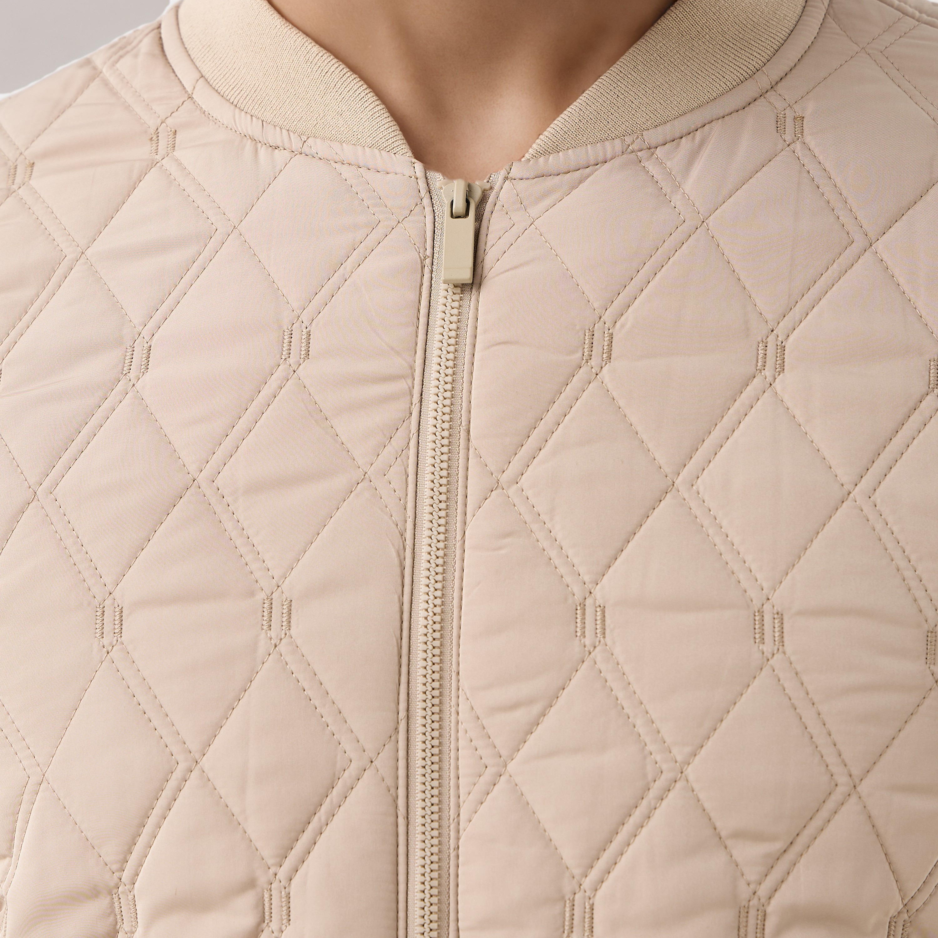 Men Regular Fit Quilted Bomber Jacket-men-clothing-jacketsandblazers-jackets-image-5