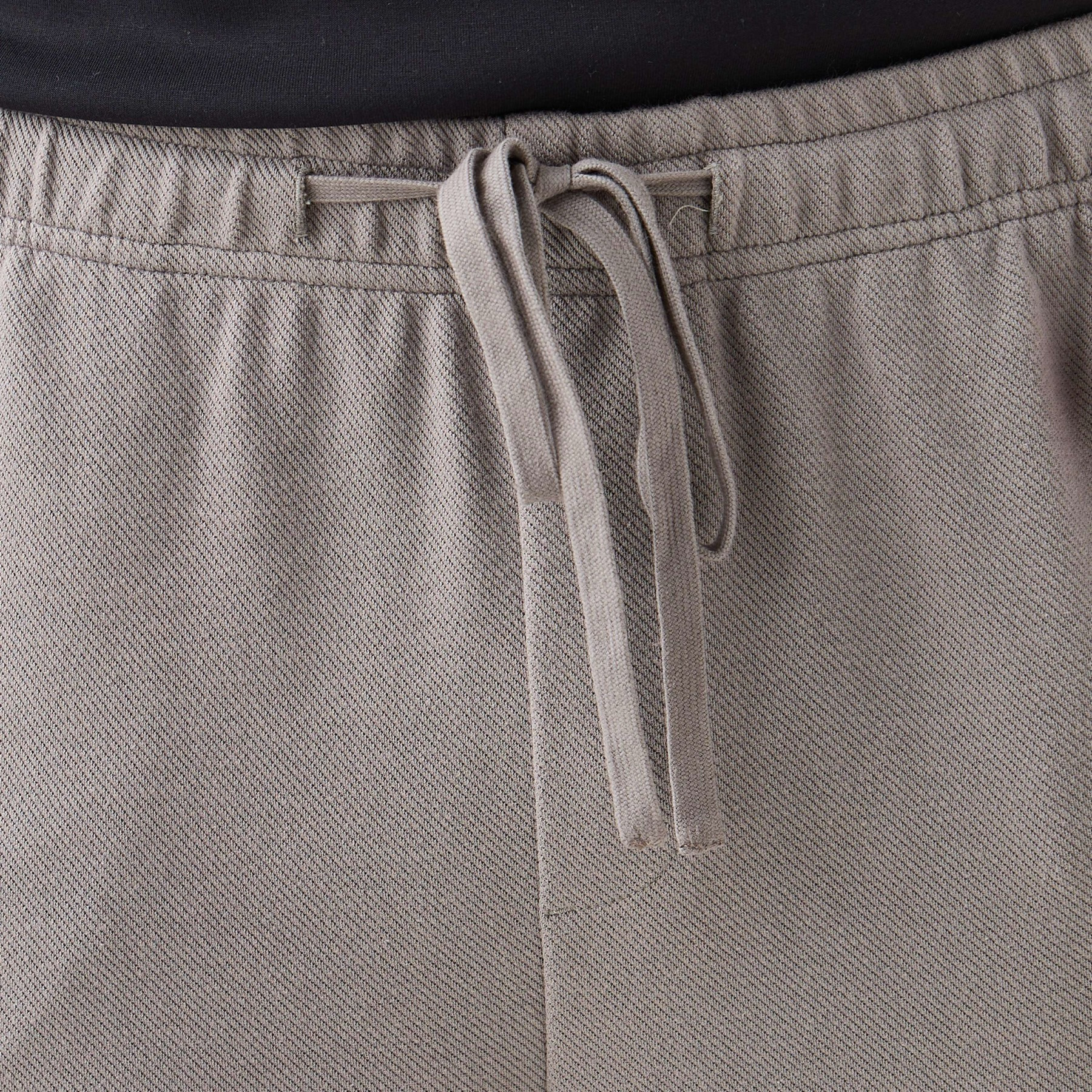 بنطلون رجالي بخصر مرن وقصة عادية وجيوب-men-clothing-bottoms-joggers-image-5