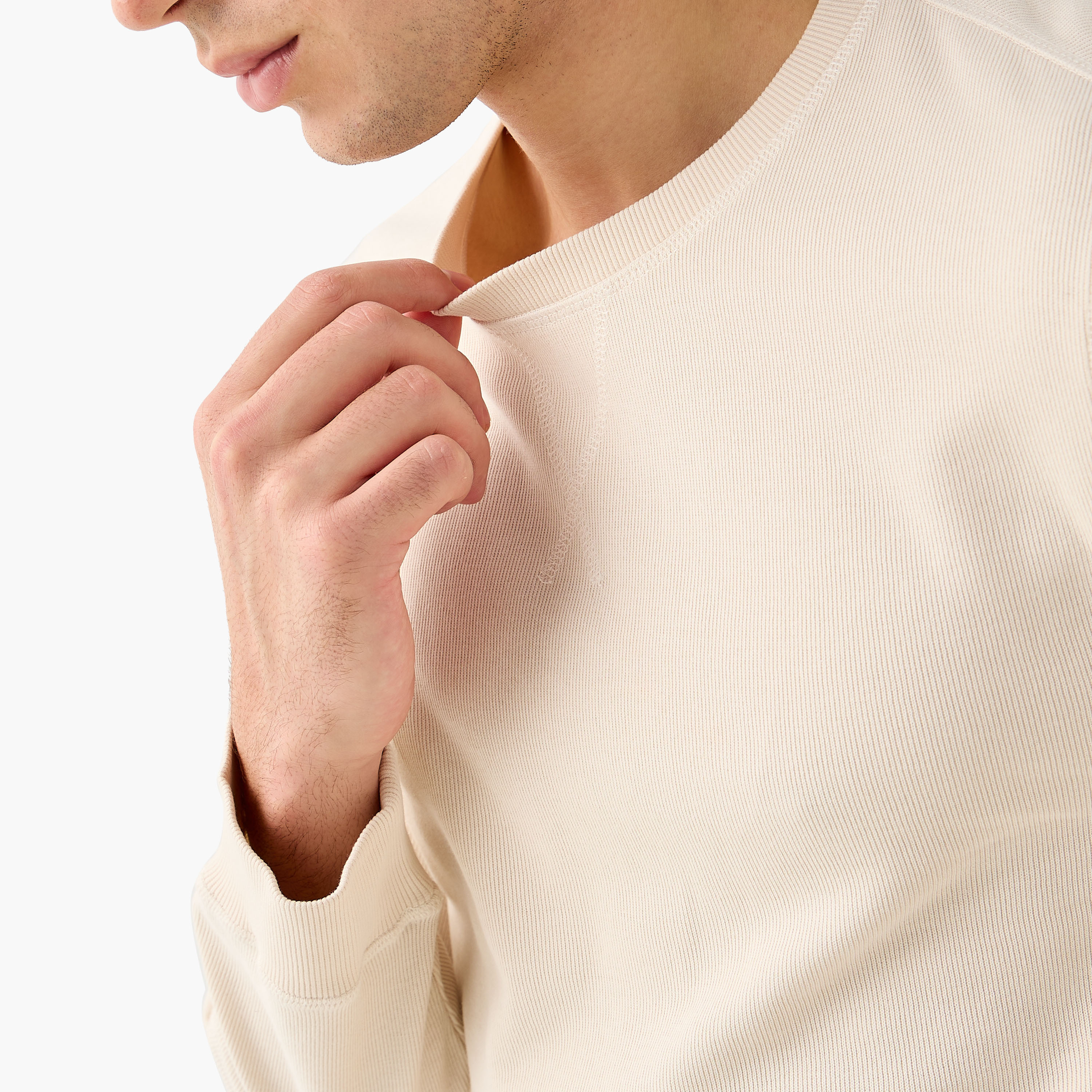 سويت شيرت مضلّع من فاين-men-winterwear-hoodiesandsweatshirts-image-17