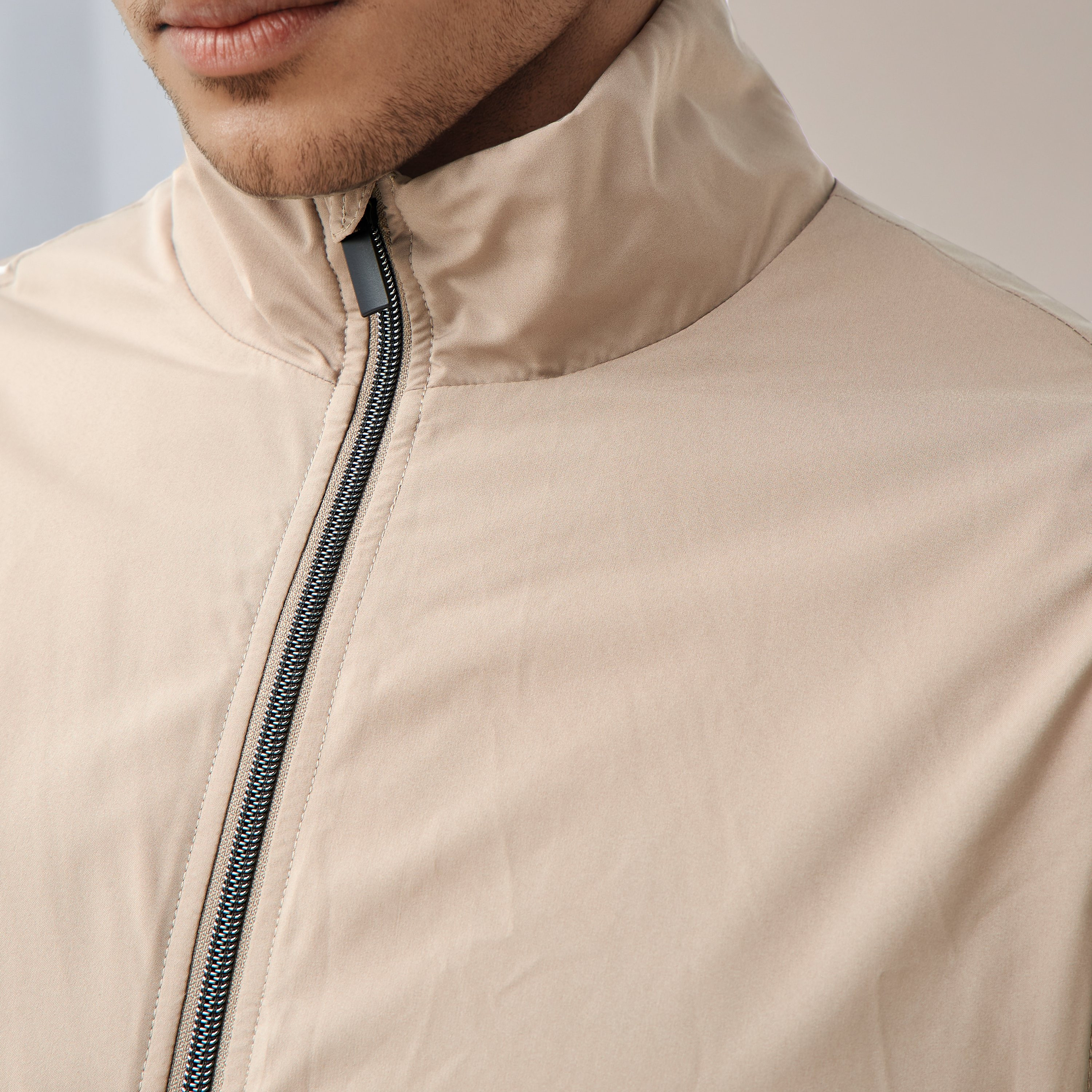Men Regular Fit High Neck Gilet-men-clothing-jacketsandblazers-jackets-image-7