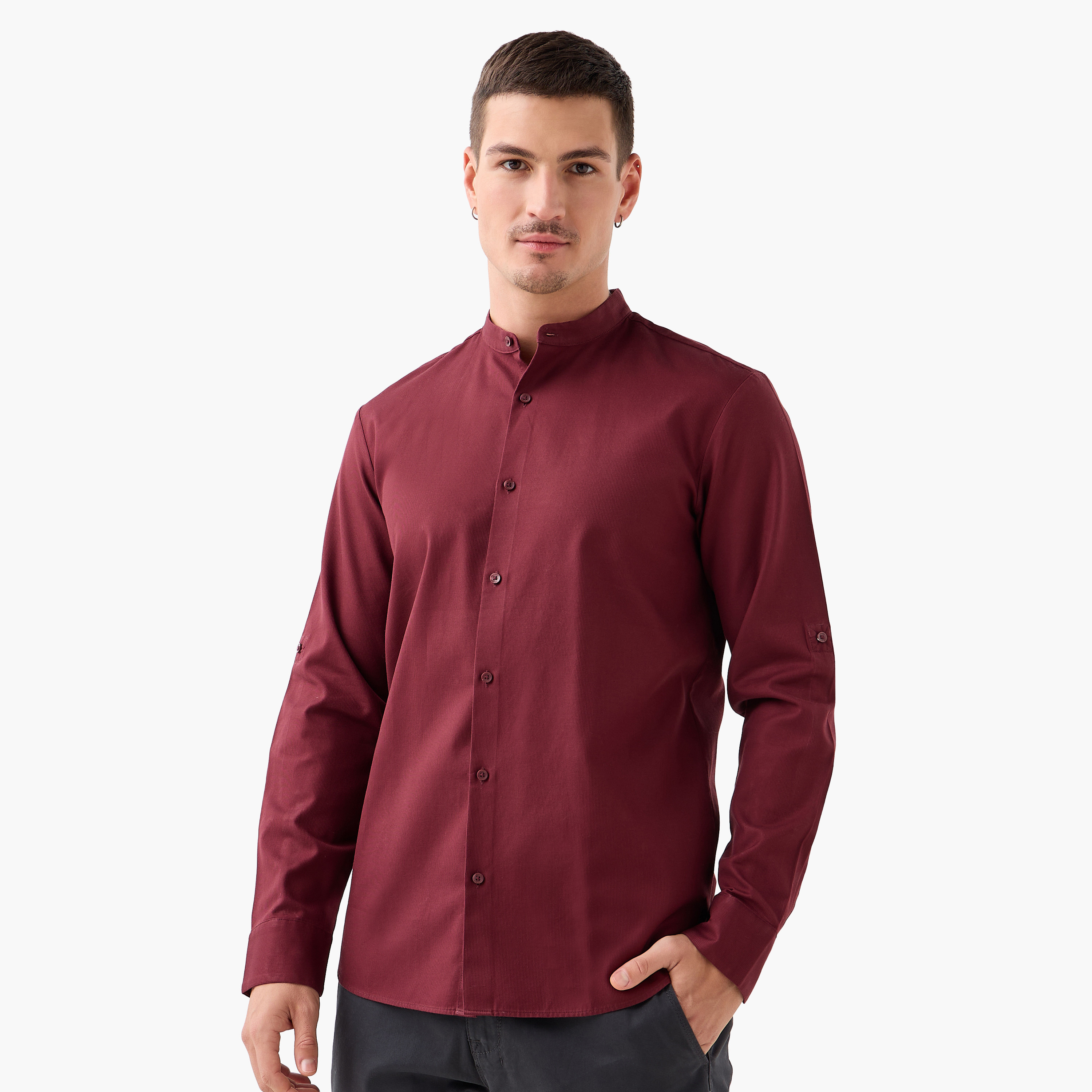 قميص بارز الملمس بياقة ماندرين وقصة عادية-men-clothing-shirts-image-4