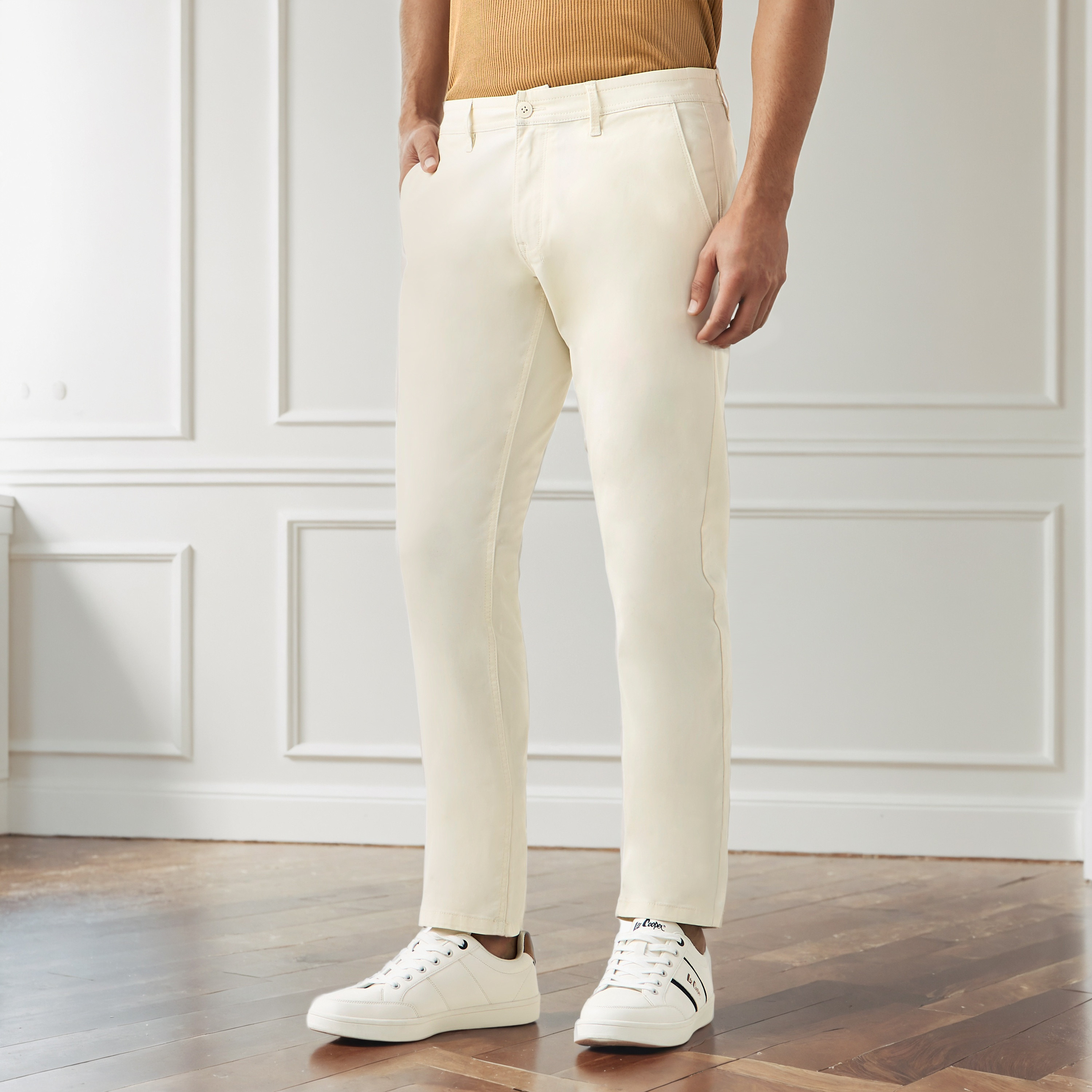 بنطلون تشينو رجالي بقصة ضيقة من مزيج قطني-men-clothing-bottoms-trousersandchinos-chinos-image-4