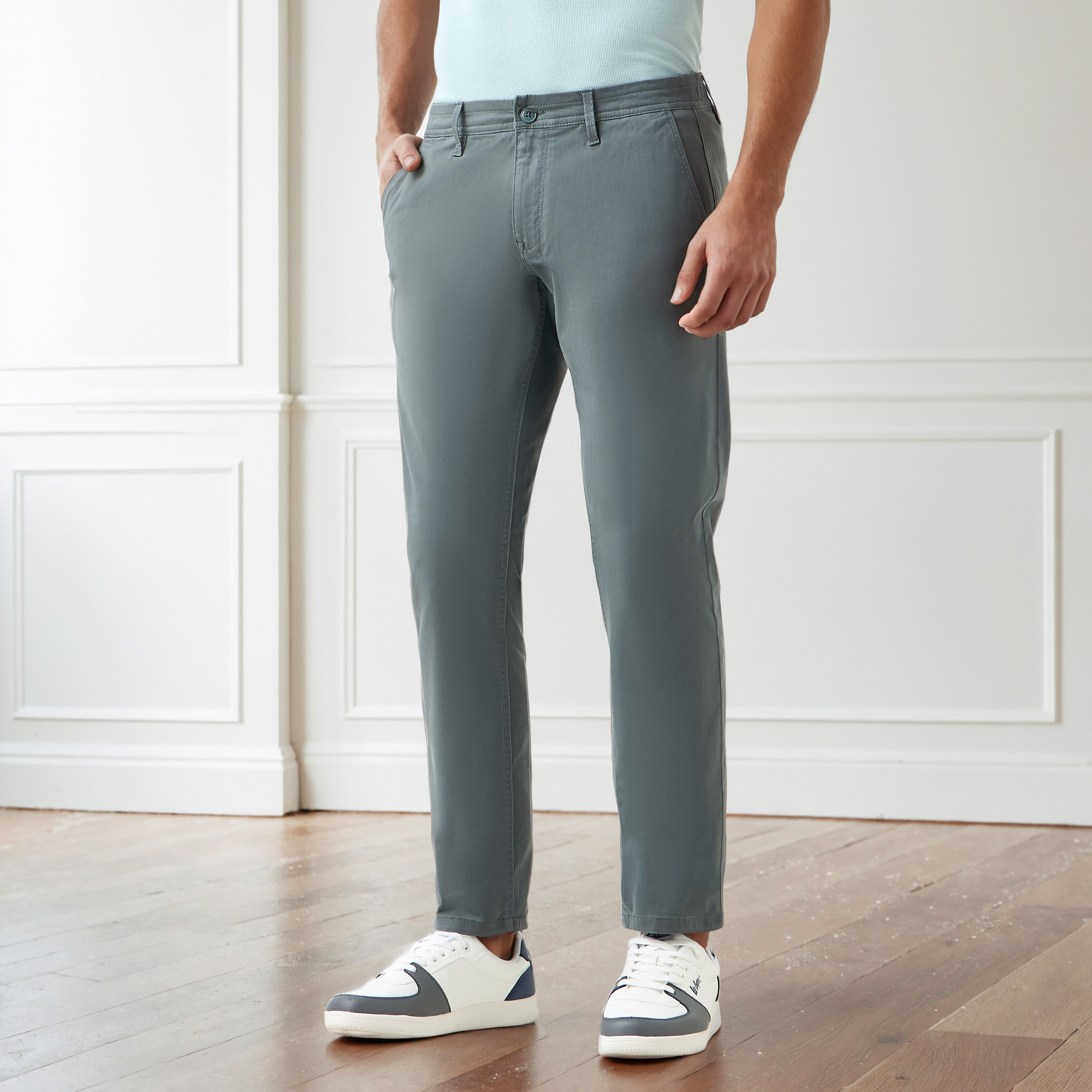 بنطلون تشينو رجالي بقصة ضيقة من مزيج قطني-men-clothing-bottoms-trousersandchinos-chinos-image-4