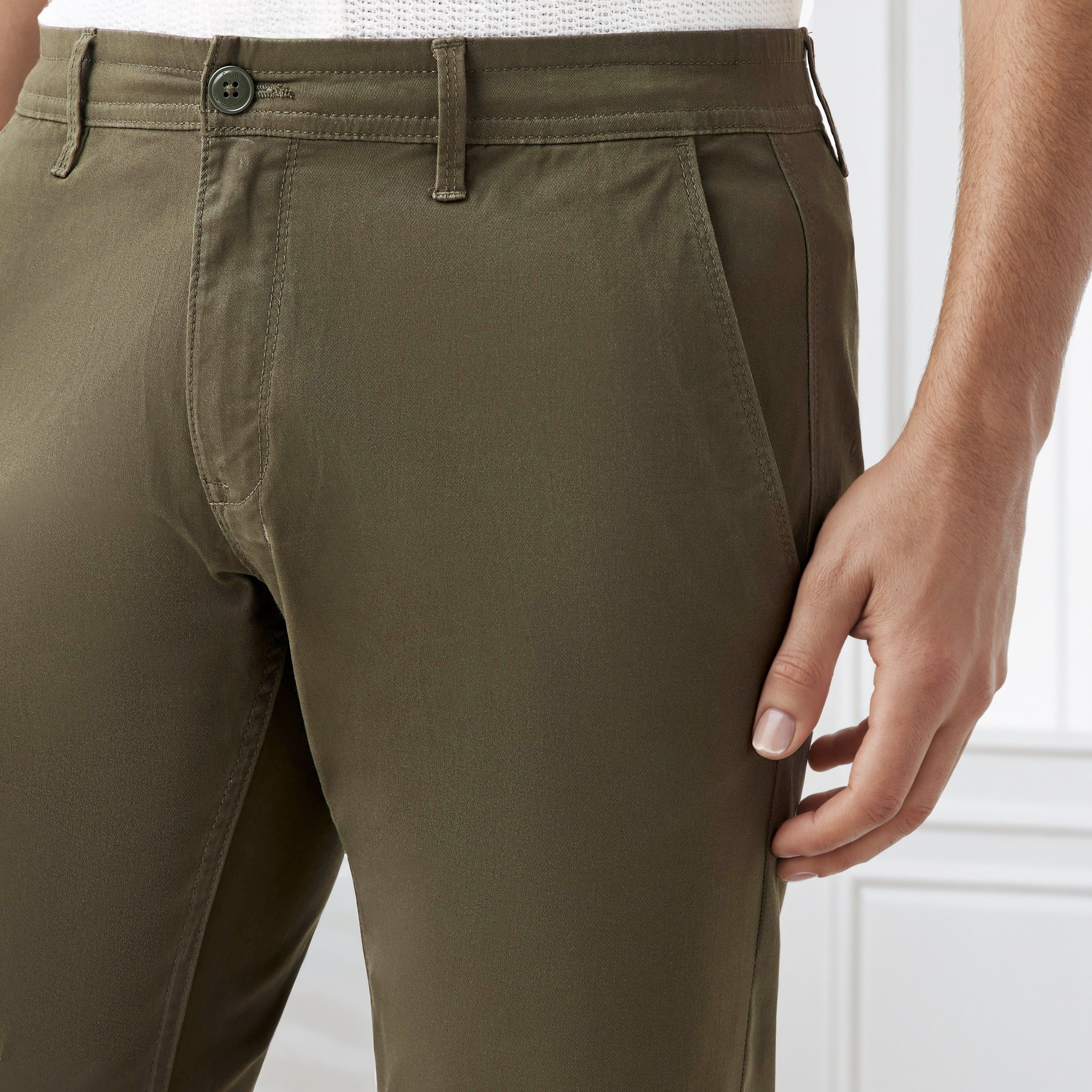 بنطلون تشينو رجالي بقصة ضيقة من مزيج قطني-men-clothing-bottoms-trousersandchinos-chinos-image-1