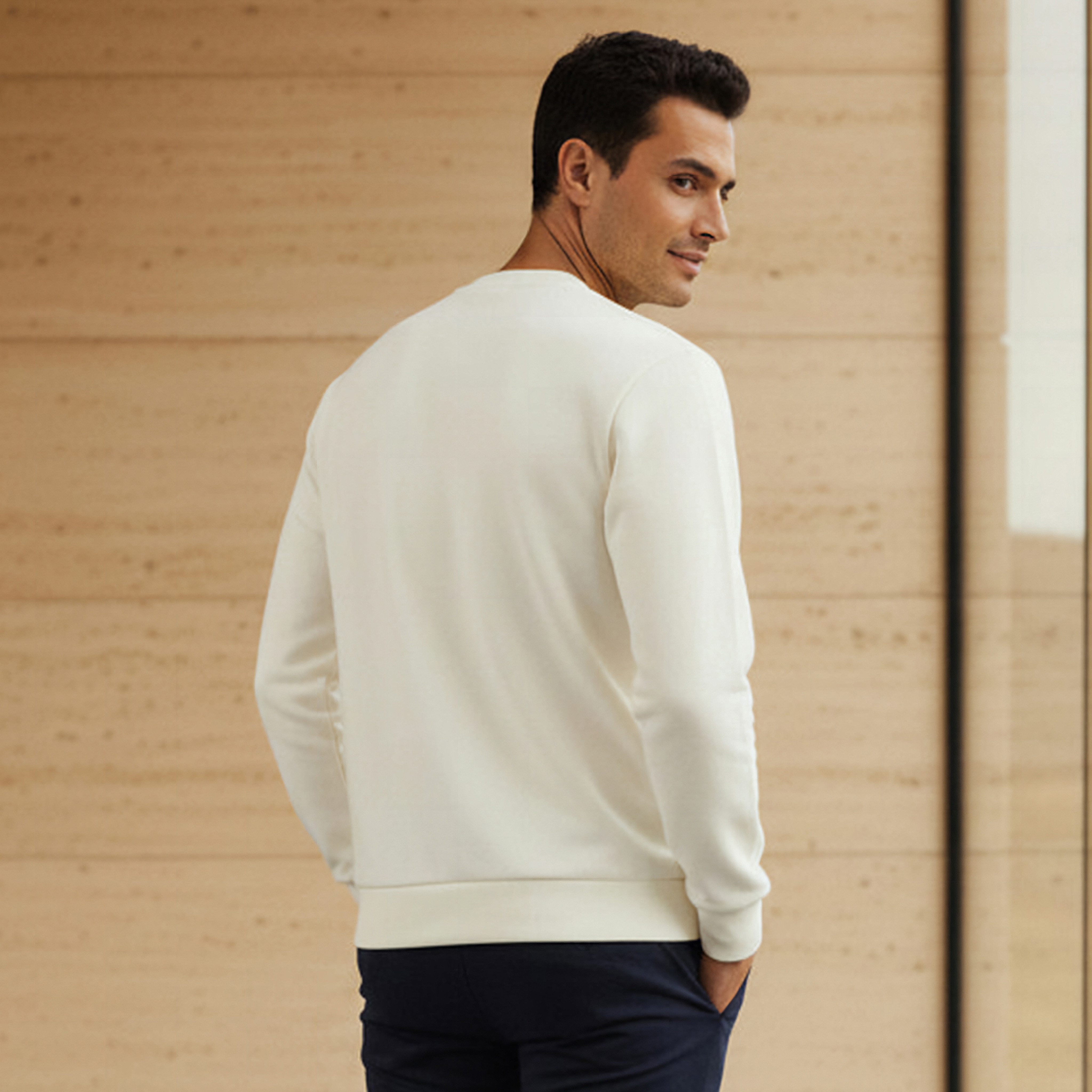 سويت شيرت مزيج قطني بقصة مريحة للرجال من إمبيرور-men-winterwear-hoodiesandsweatshirts-image-7
