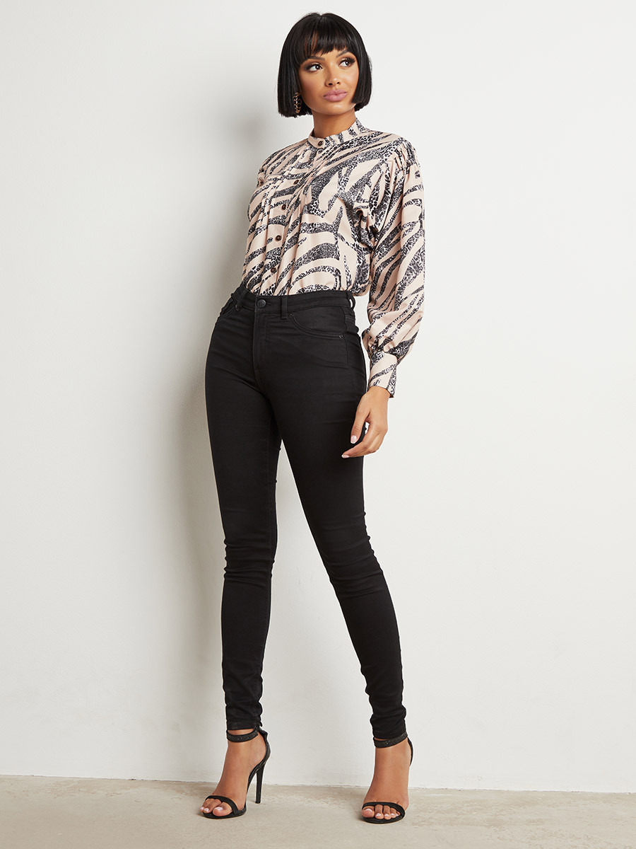 بلوزة مطبوعة بتفاصيل كسرات من ستايلي-women-clothing-shirtsandblouses-blouses-image-2