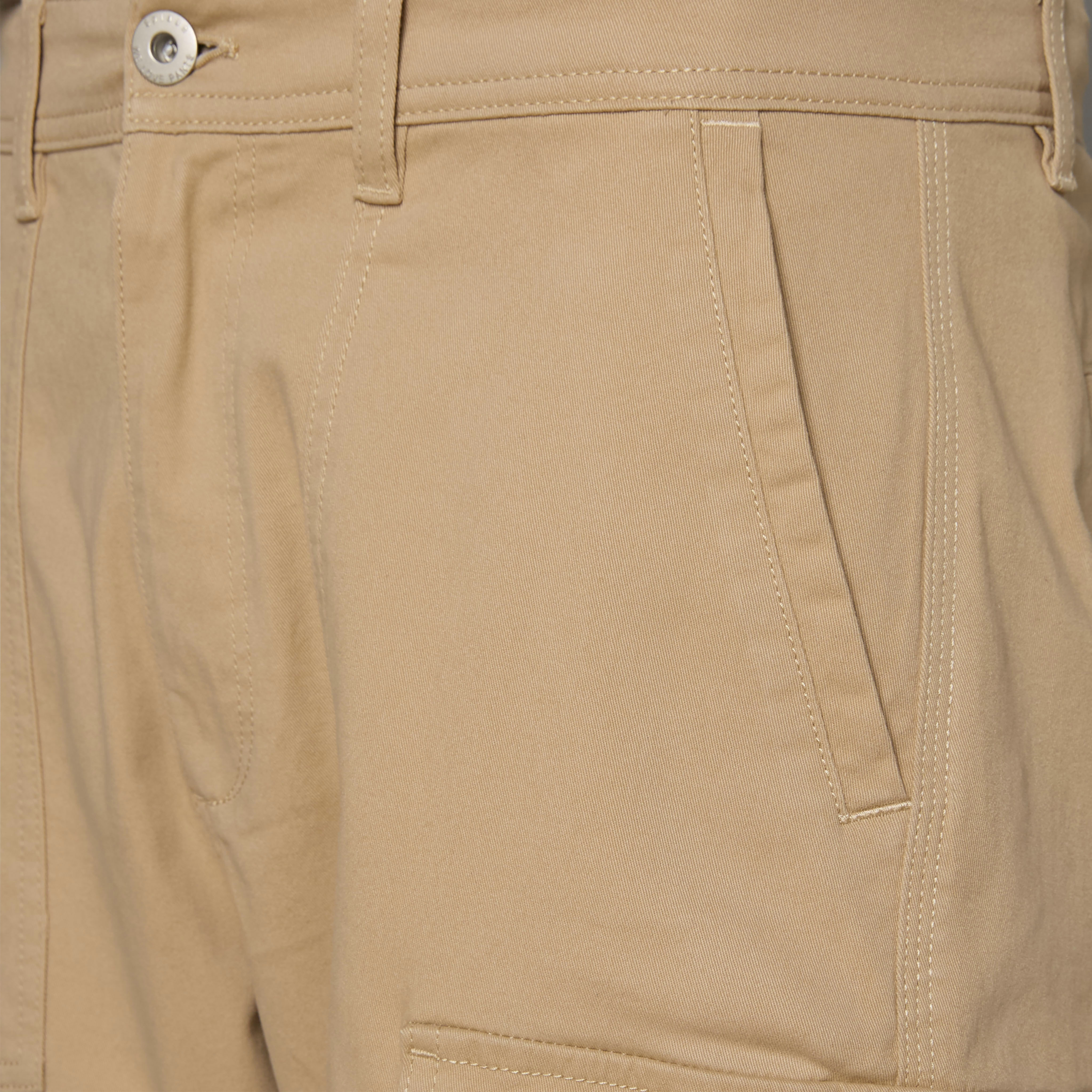 Men Regular Fit Twill Cargo Trousers-men-clothing-bottoms-trousersandchinos-trousers-image-4