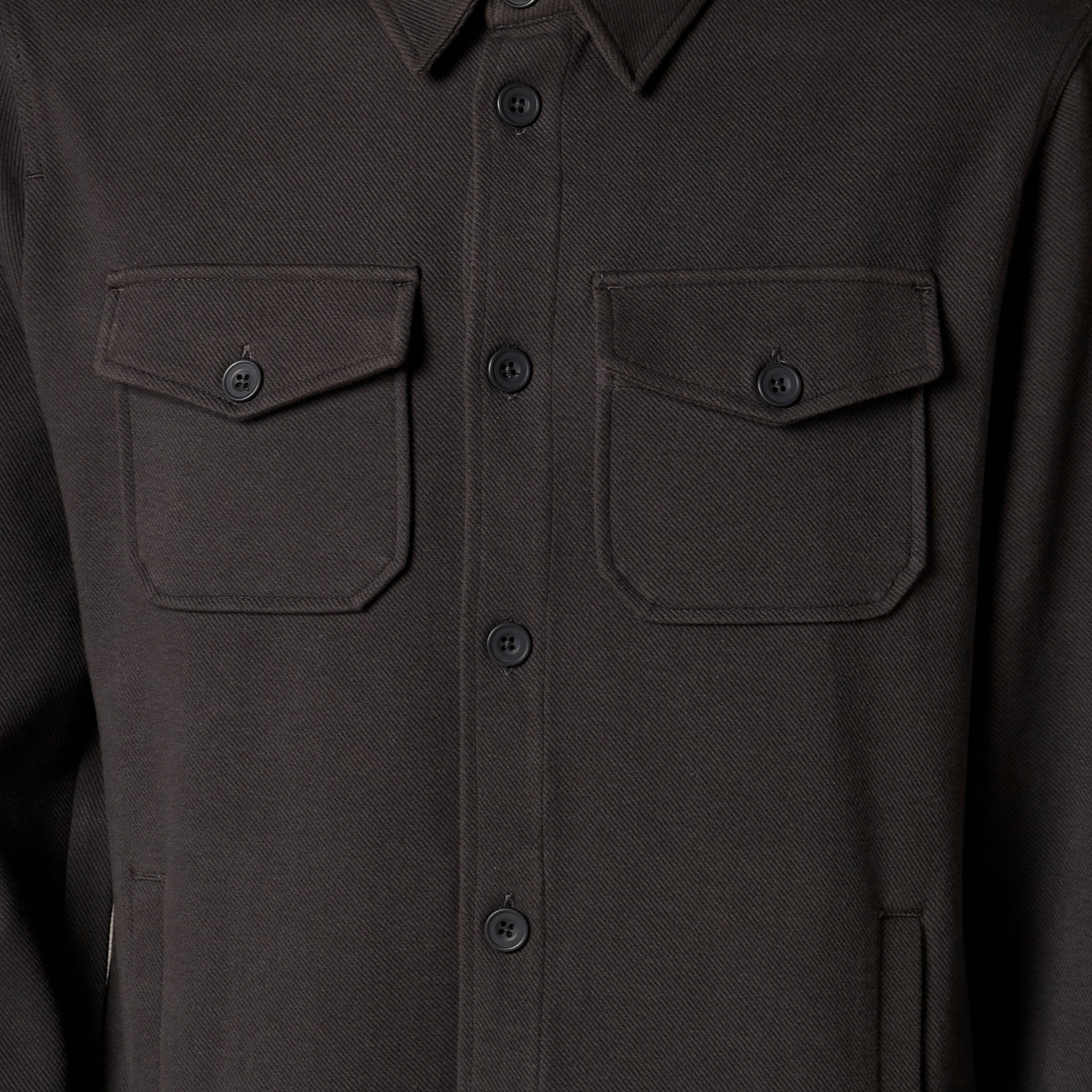 شاكيت رجالي بقصة عادية وجيب بطيّة-men-clothing-jacketsandblazers-jackets-image-1