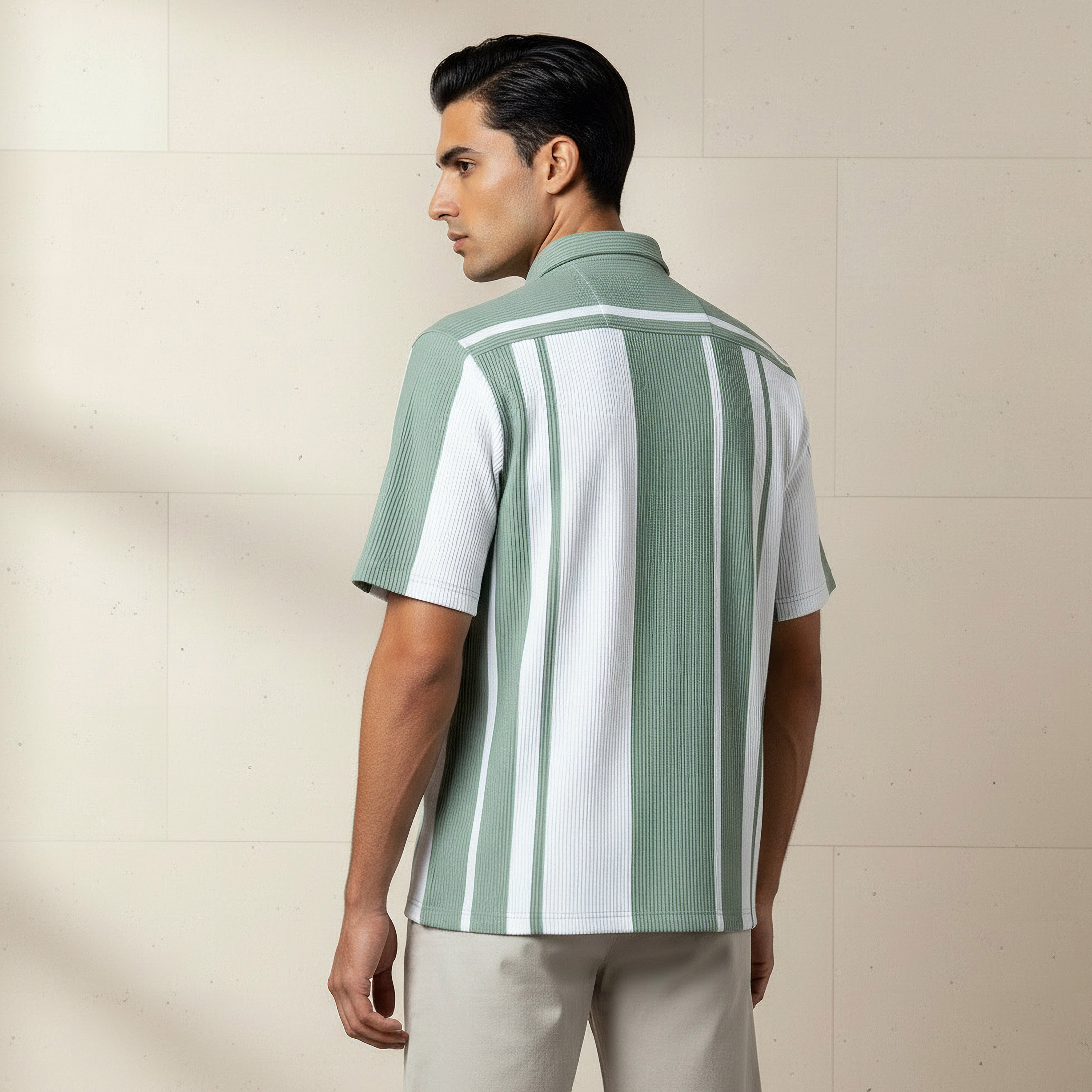 تيشيرت ريسورت بولو رجالي مخطط بياقة وقصة عادية وأكمام قصيرة-men-clothing-shirts-image-3