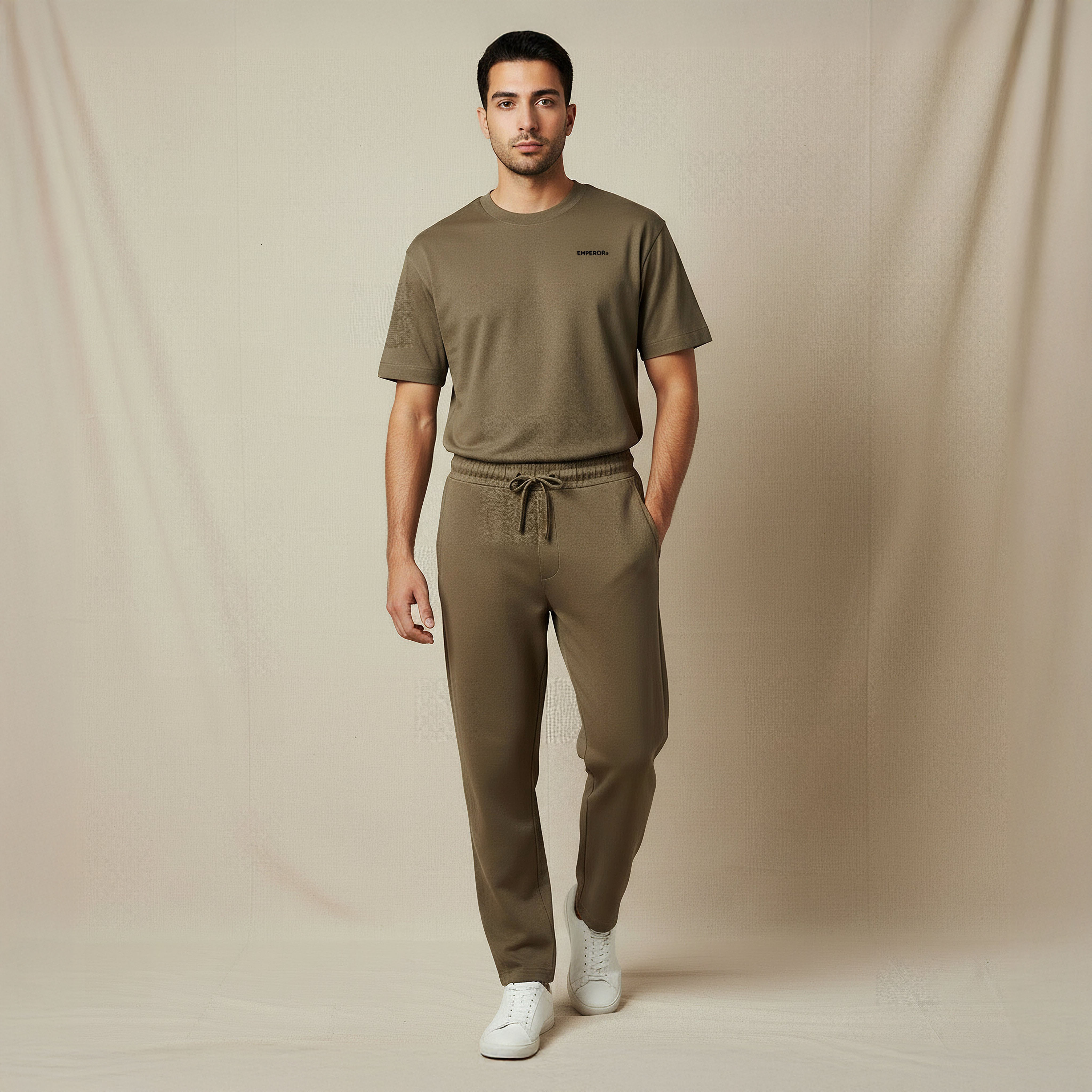 بنطلون سفر بقصة عادية للرجال من إمبيرور-men-clothing-bottoms-joggers-image-2