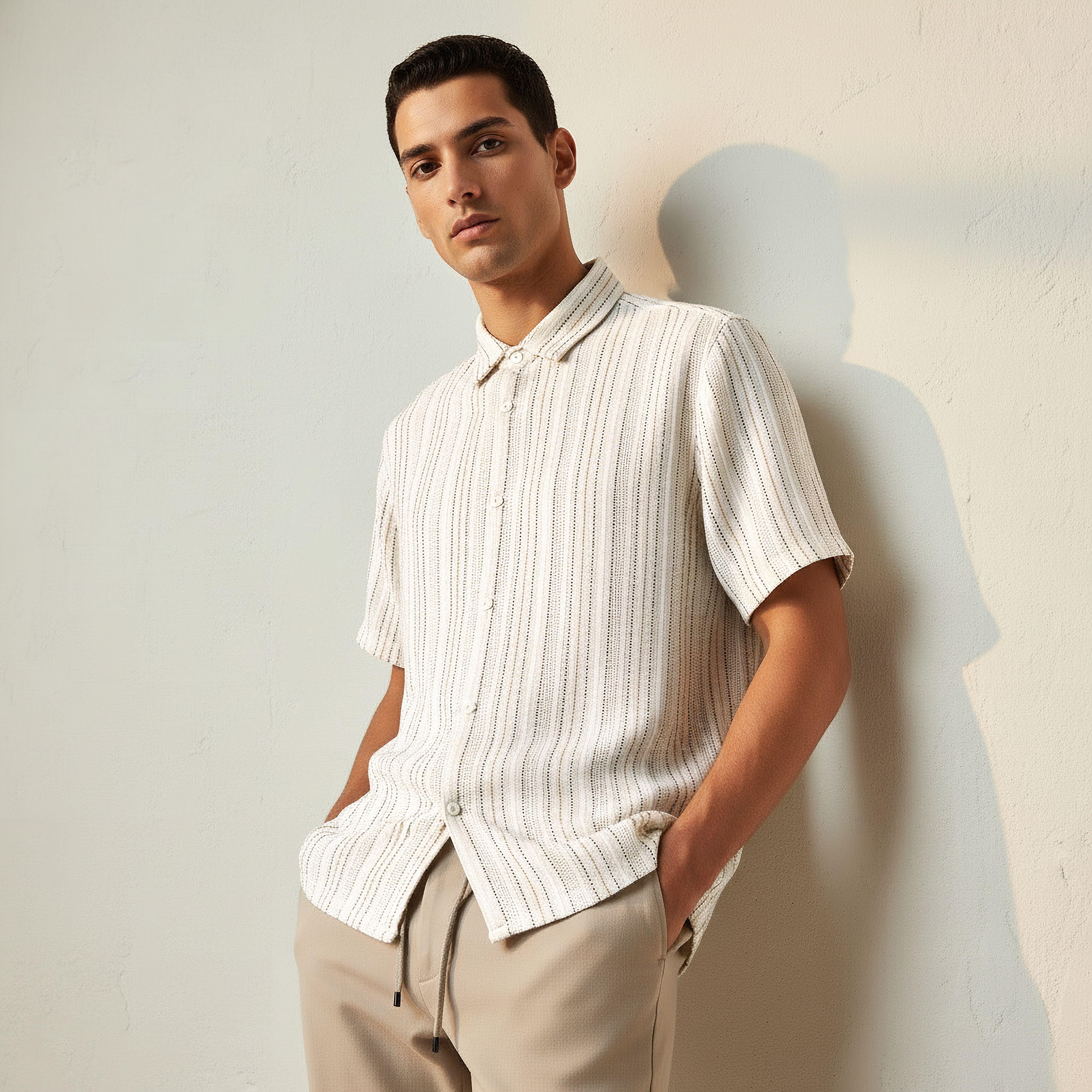 قميص مخطط من مزيج الكتان بقصة عادية وياقة وأكمام قصيرة للرجال-men-clothing-shirts-image-1