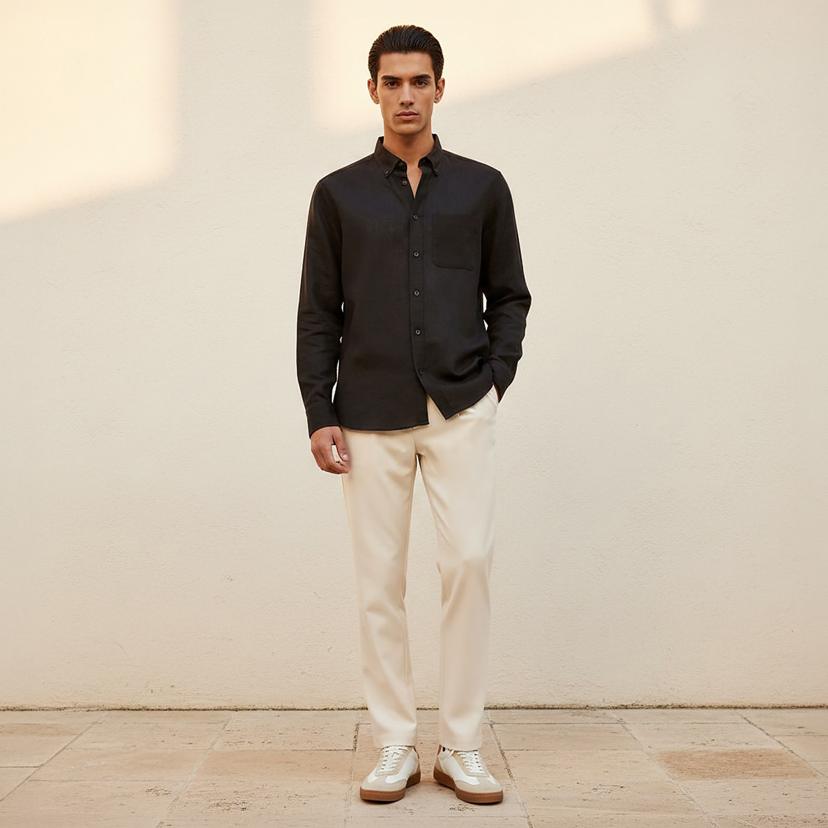 قميص من مزيج الكتان بقصة عادية وياقة عادية وأكمام طويلة وأزرار للرجال-men-clothing-shirts-image-3