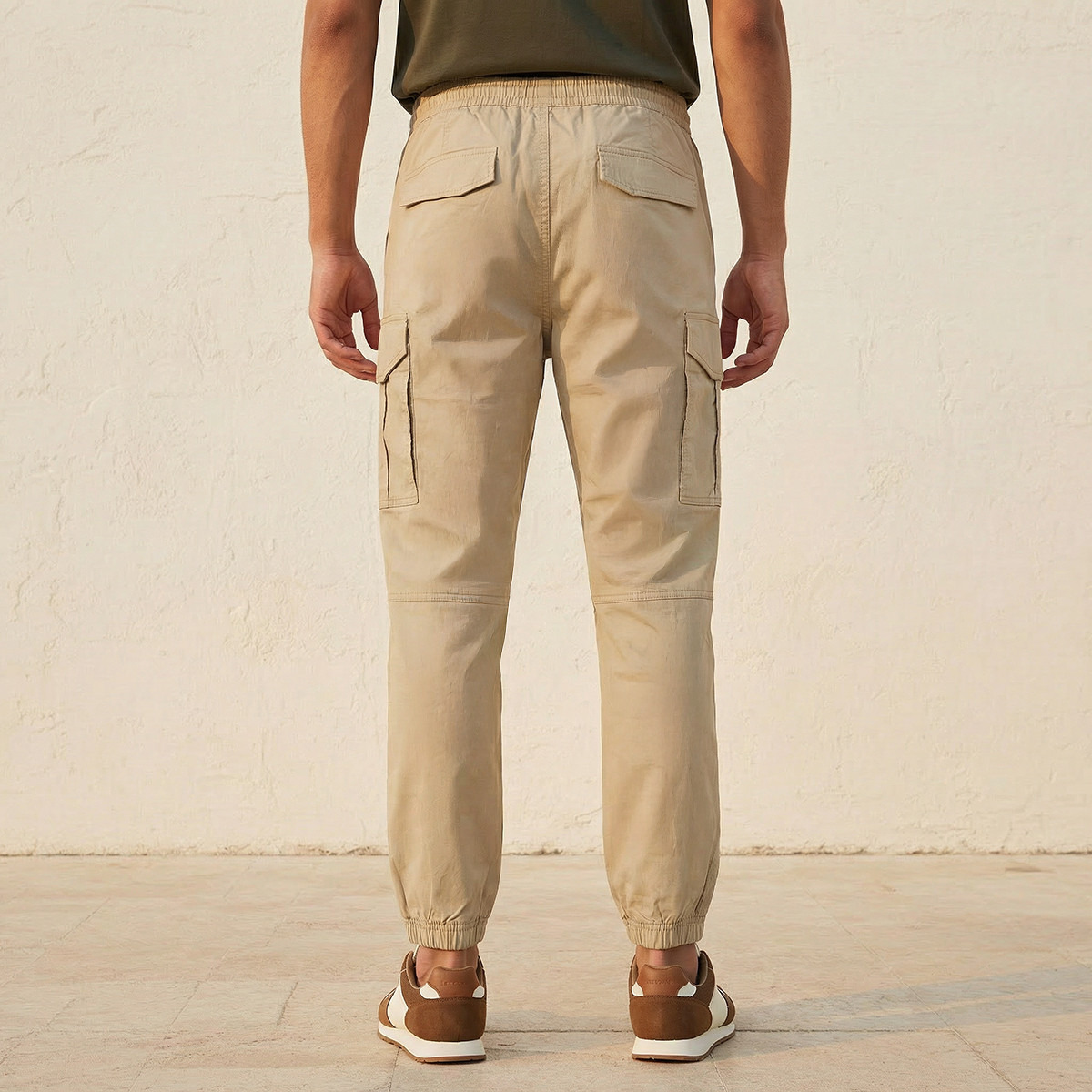 Men Baggy Fit Cargo Joggers-men-clothing-bottoms-joggers-image-4
