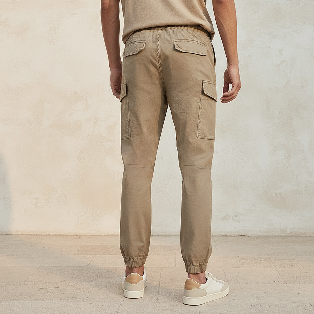 Men Baggy Fit Cargo Joggers-men-clothing-bottoms-joggers-image-4