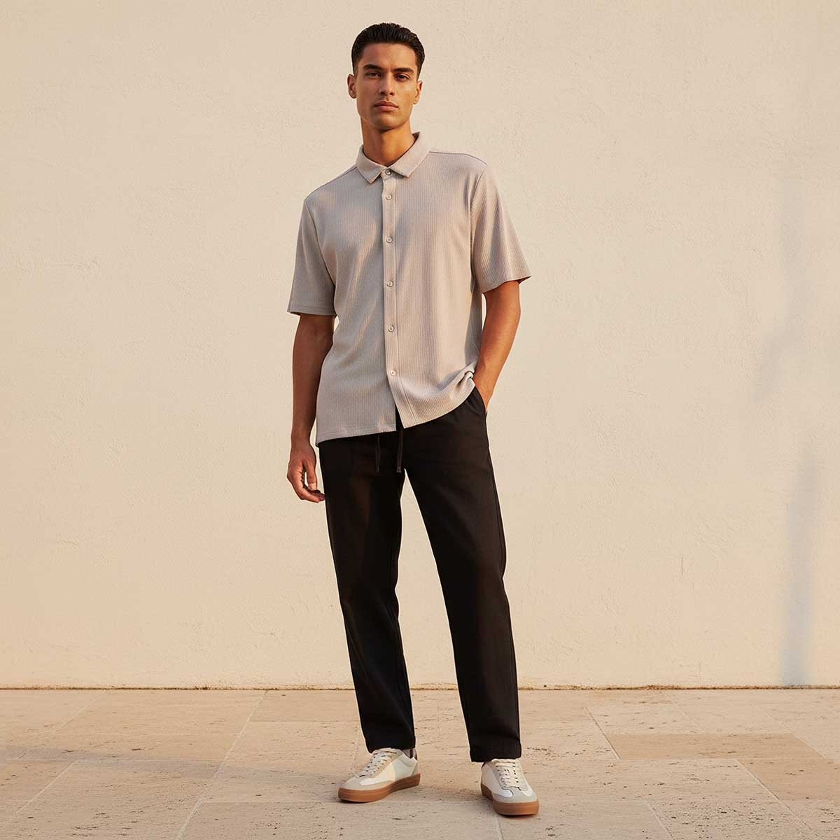 قميص بأكمام قصيرة بياقة وملمس بارز بقصة عادية من سبلاش سمارت-men-clothing-shirts-image-3
