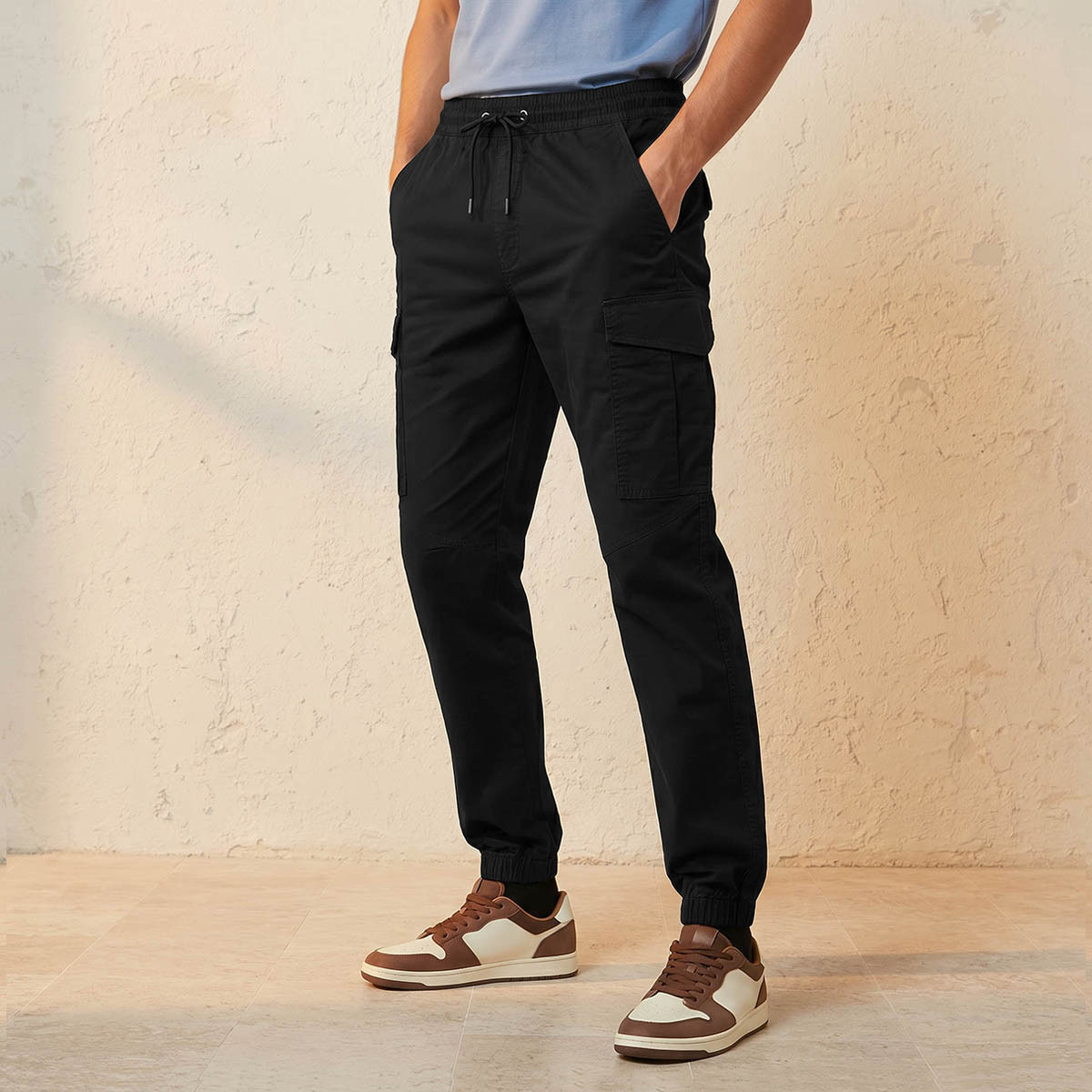 بنطال كارغو رجالي فضفاض برباط خصر مريح-men-clothing-bottoms-joggers-image-1