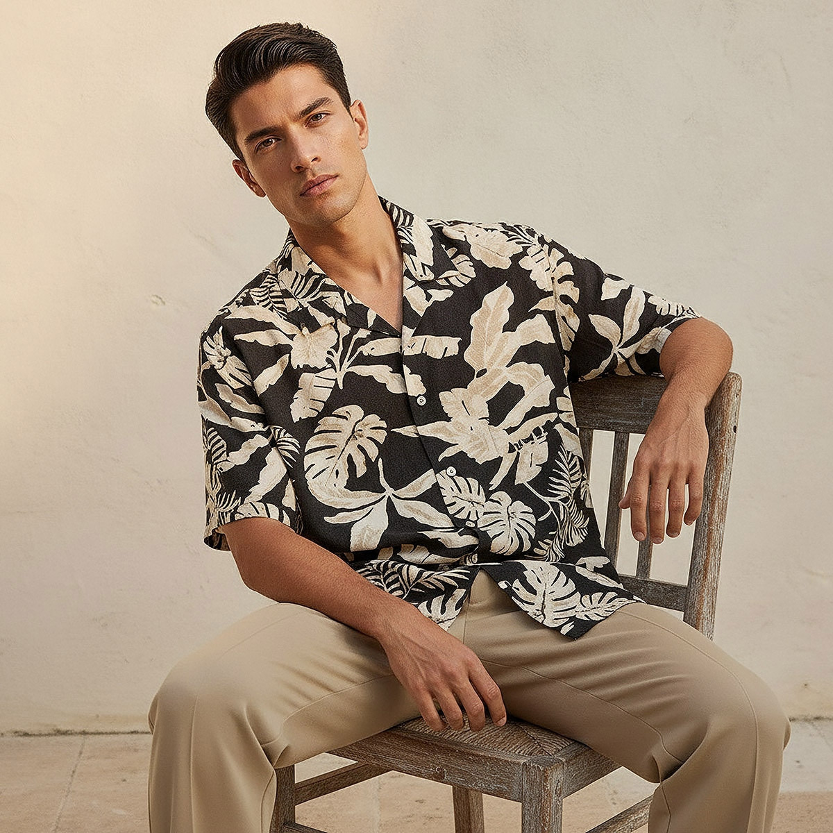 قميص ريزورت بطبعات وياقة وقصة عادية وأكمام قصيرة من سبلاش سمارت-men-clothing-shirts-image-6