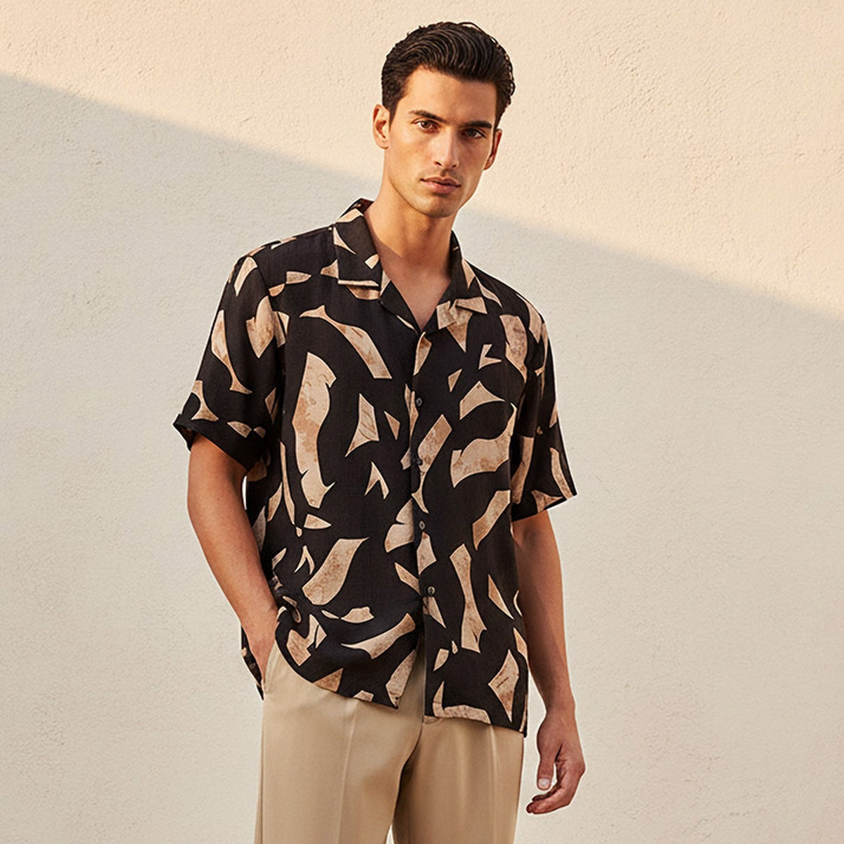 Splash Smart Regular Fit Collared Printed Short Sleeves Resort Shirt-men-clothing-shirts-image-1