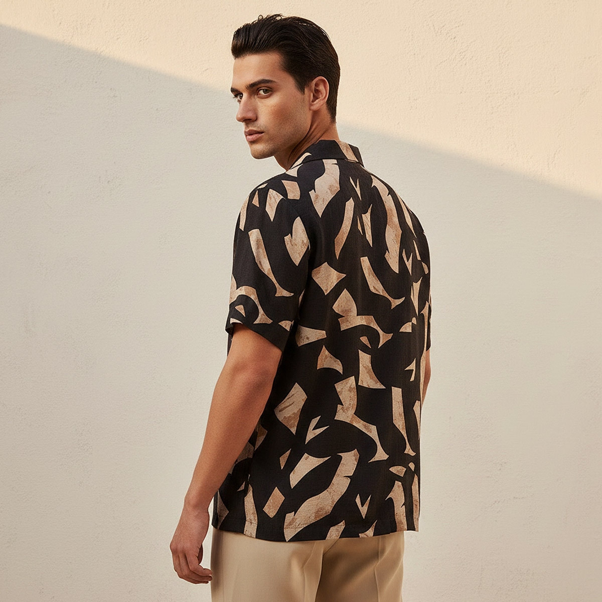 Splash Smart Regular Fit Collared Printed Short Sleeves Resort Shirt-men-clothing-shirts-image-4