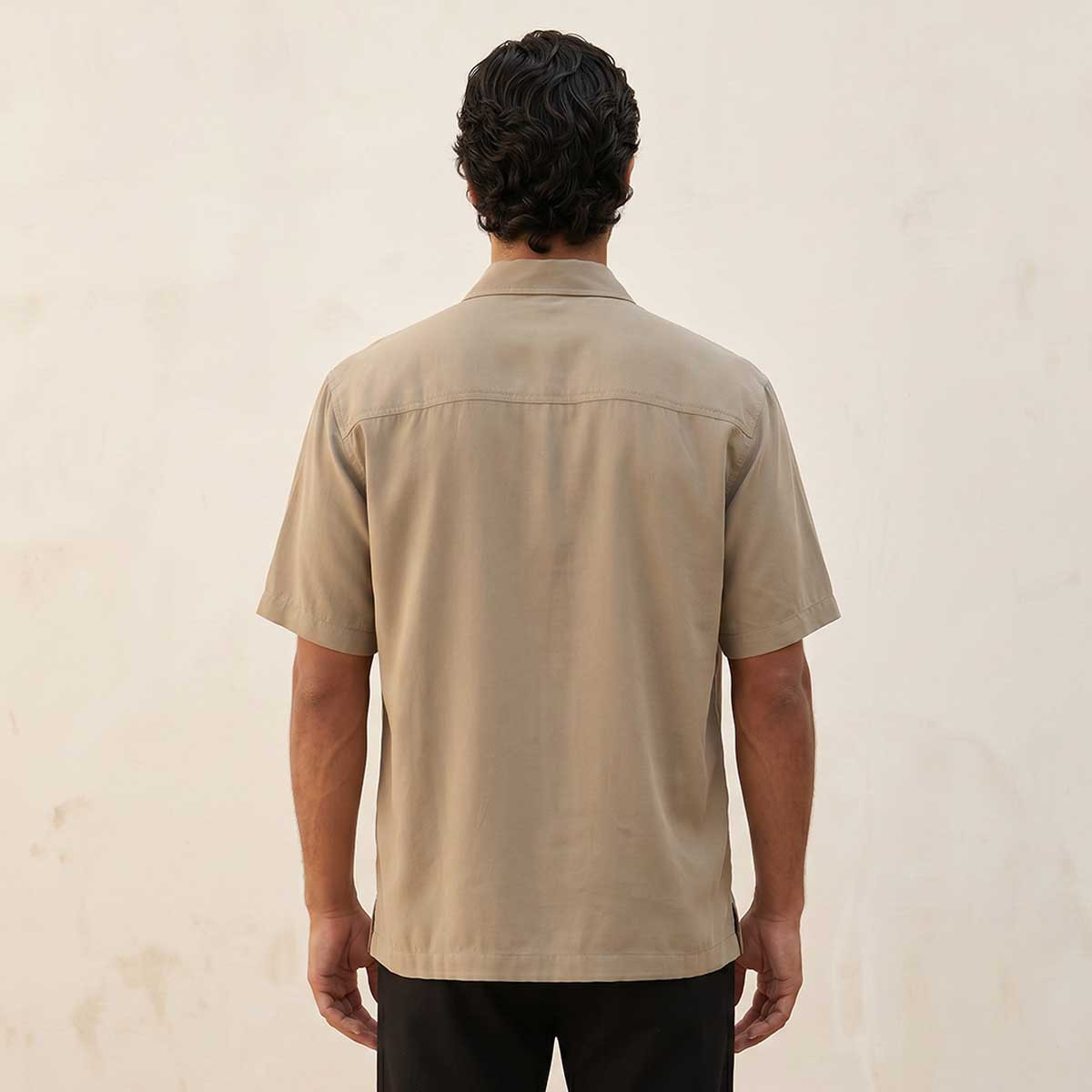 قميص بقصة عادية وياقة وأكمام قصيرة من سبلاش سمارت-men-clothing-shirts-image-4