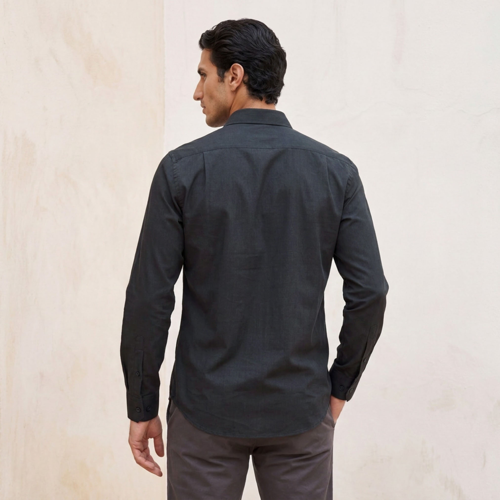 قميص بقصة عادية وياقة عادية وأكمام طويلة من سبلاش سمارت-men-clothing-shirts-image-4