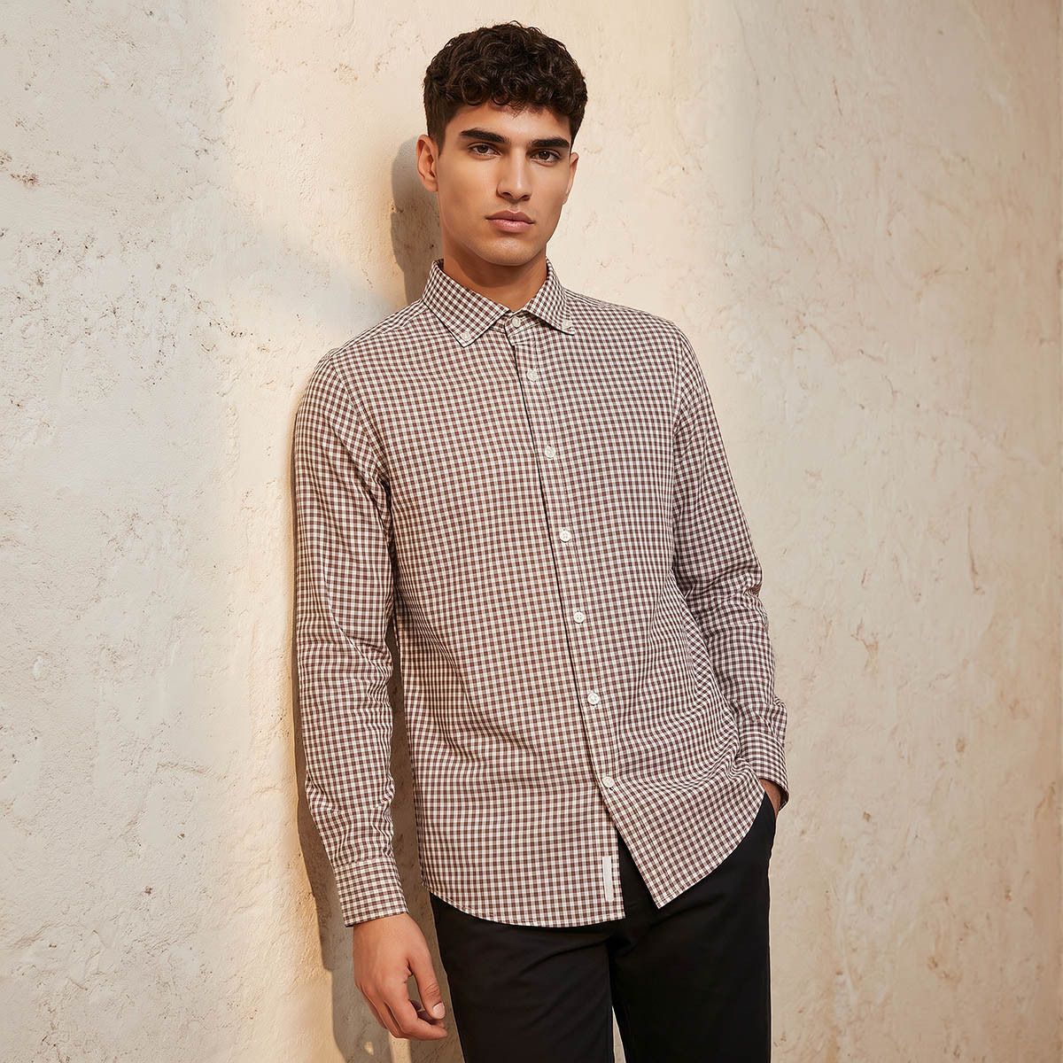 Men Regular Fit Button-Down Collar Checked Long Sleeves Shirt-men-clothing-shirts-image-1