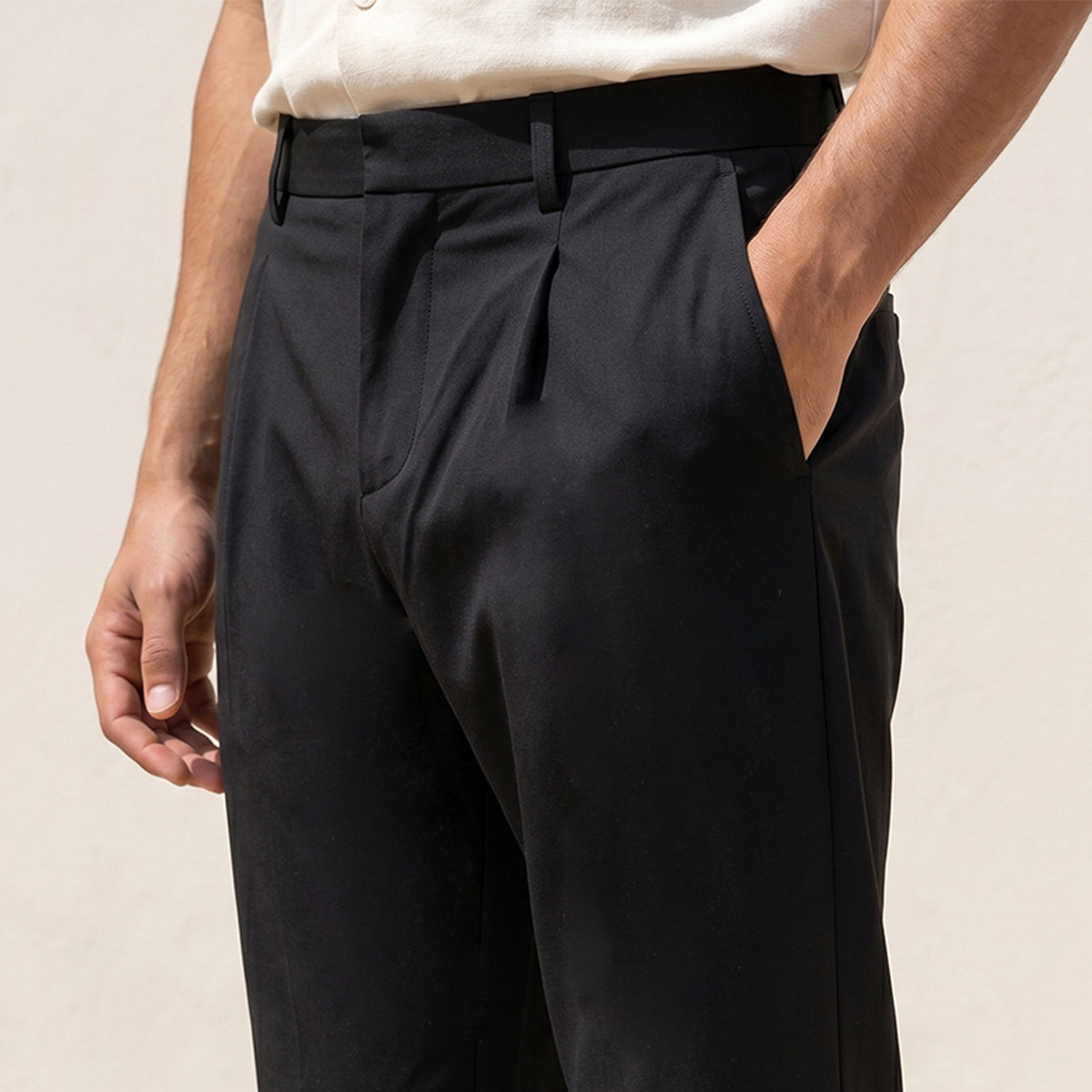 بنطلون بيرفورمانس بقصة عادية وكسرات من سبلاش سمارت-men-clothing-bottoms-trousersandchinos-trousers-image-6
