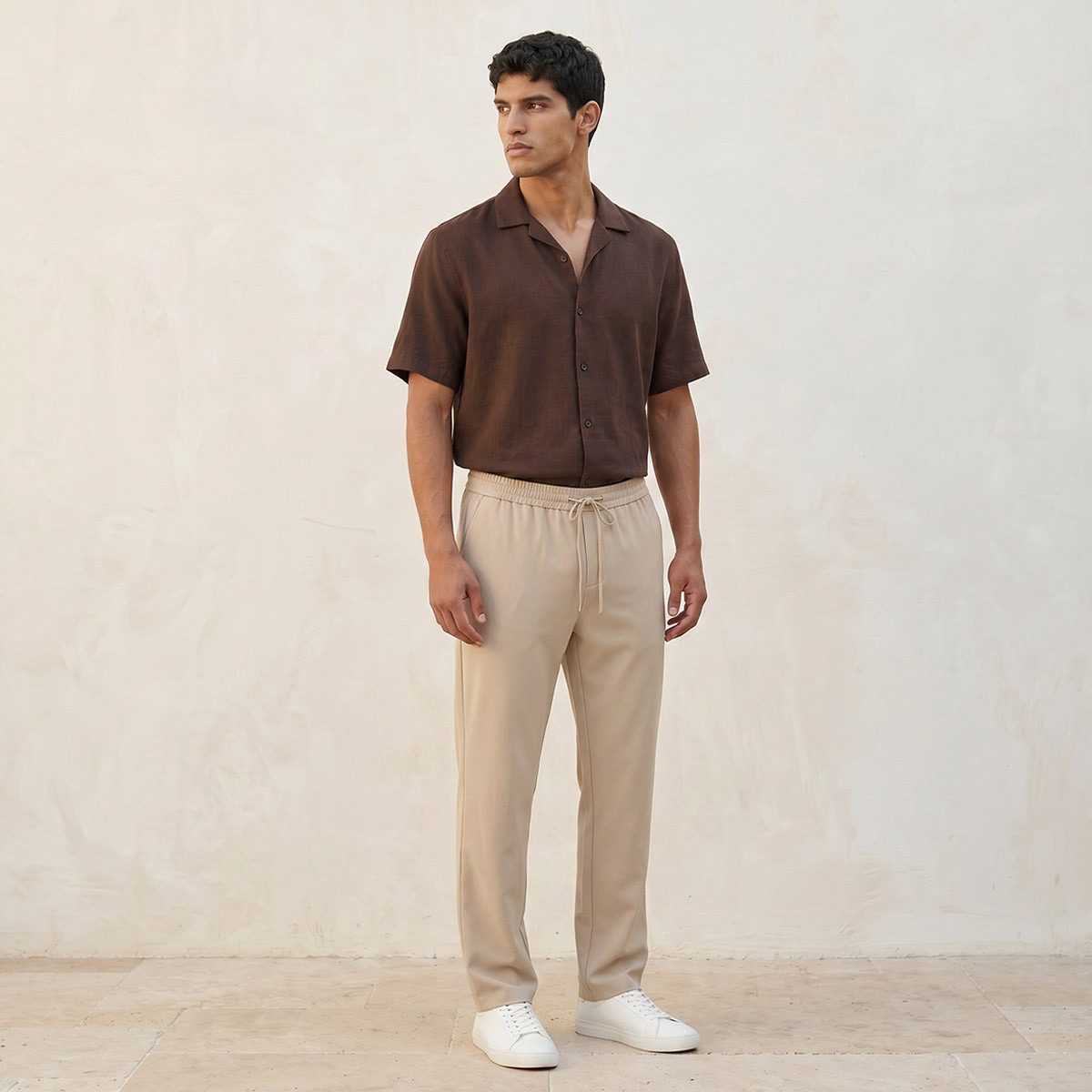 قميص بارز الملمس بقصة عادية وياقة عادية وأكمام قصيرة من سبلاش سمارت-men-clothing-shirts-image-3