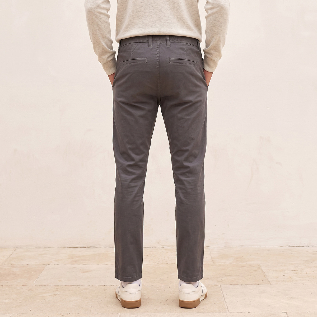 بنطلون تشينو بقصة ضيقة سليم من سبلاش سمارت-men-clothing-bottoms-trousersandchinos-chinos-image-3
