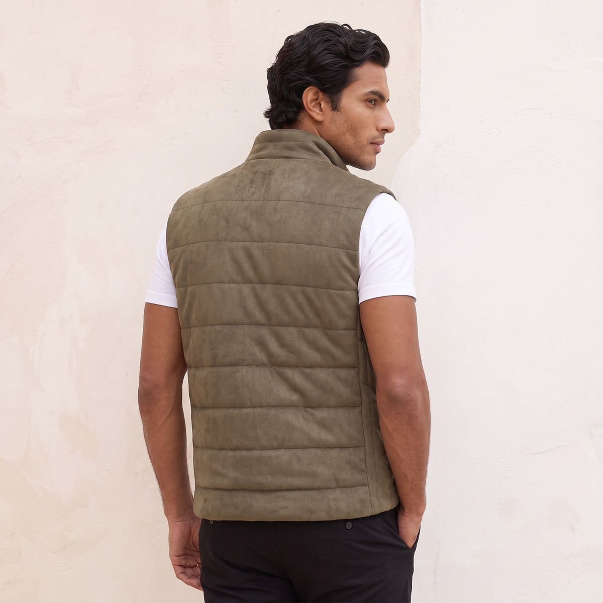 Splash Smart Quilted Sleeveless Jacket with Pockets-men-clothing-jacketsandblazers-jackets-image-4