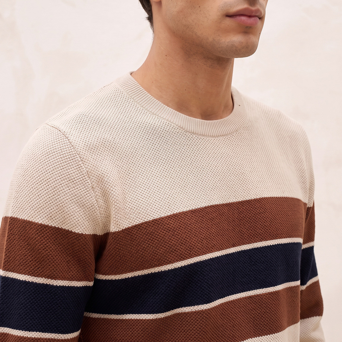 كنزة مخططة بياقة ضيقة من سبلاش سمارت-men-clothing-sweatersandpullovers-image-4