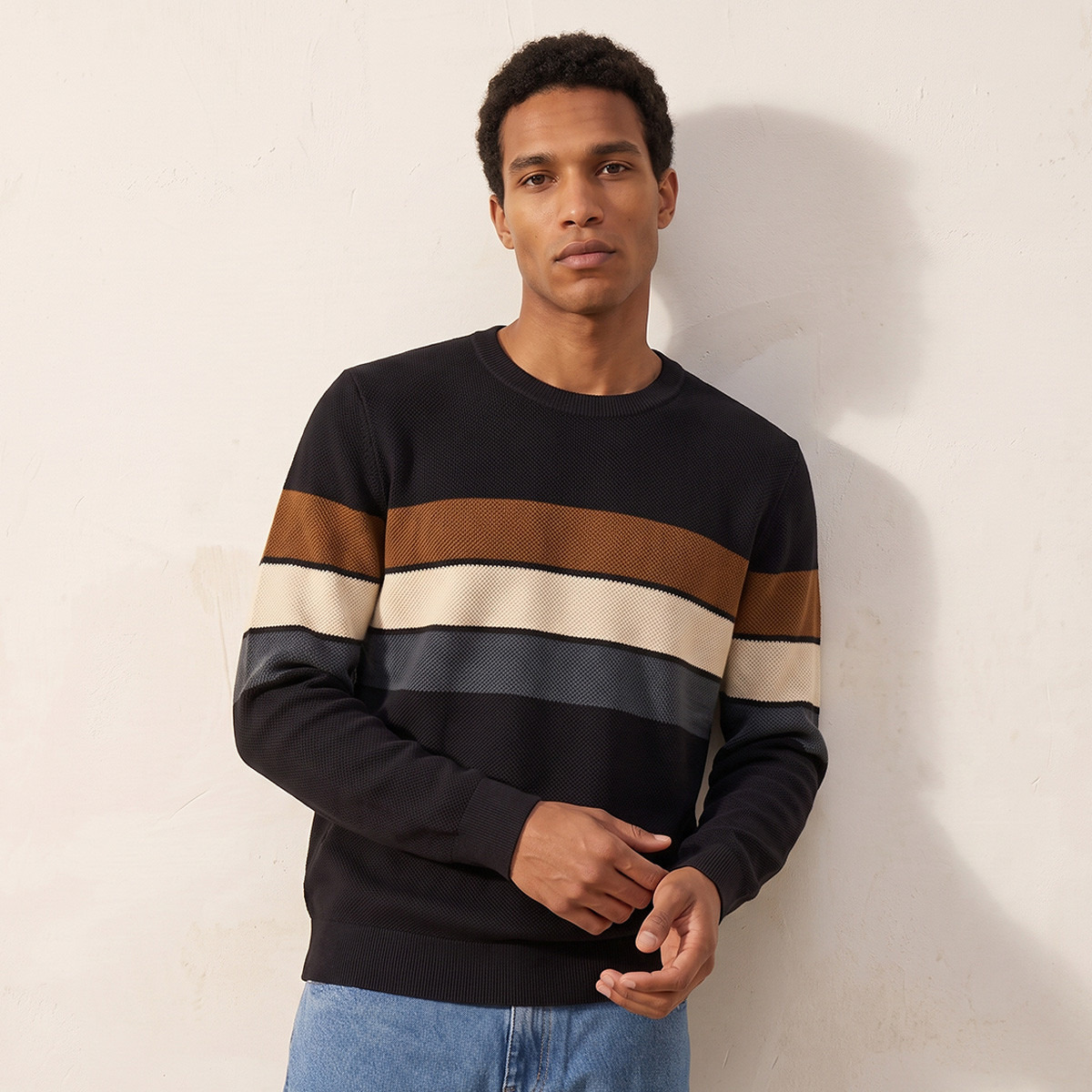 كنزة مخططة بياقة ضيقة من سبلاش سمارت-men-clothing-sweatersandpullovers-image-1