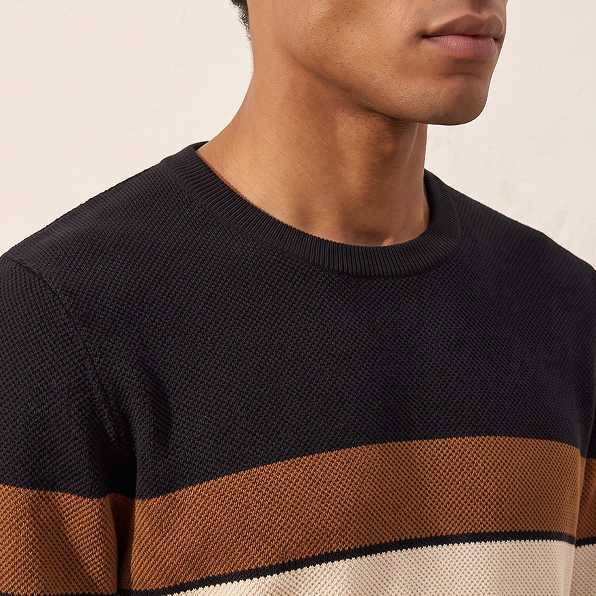 كنزة مخططة بياقة ضيقة من سبلاش سمارت-men-clothing-sweatersandpullovers-image-5