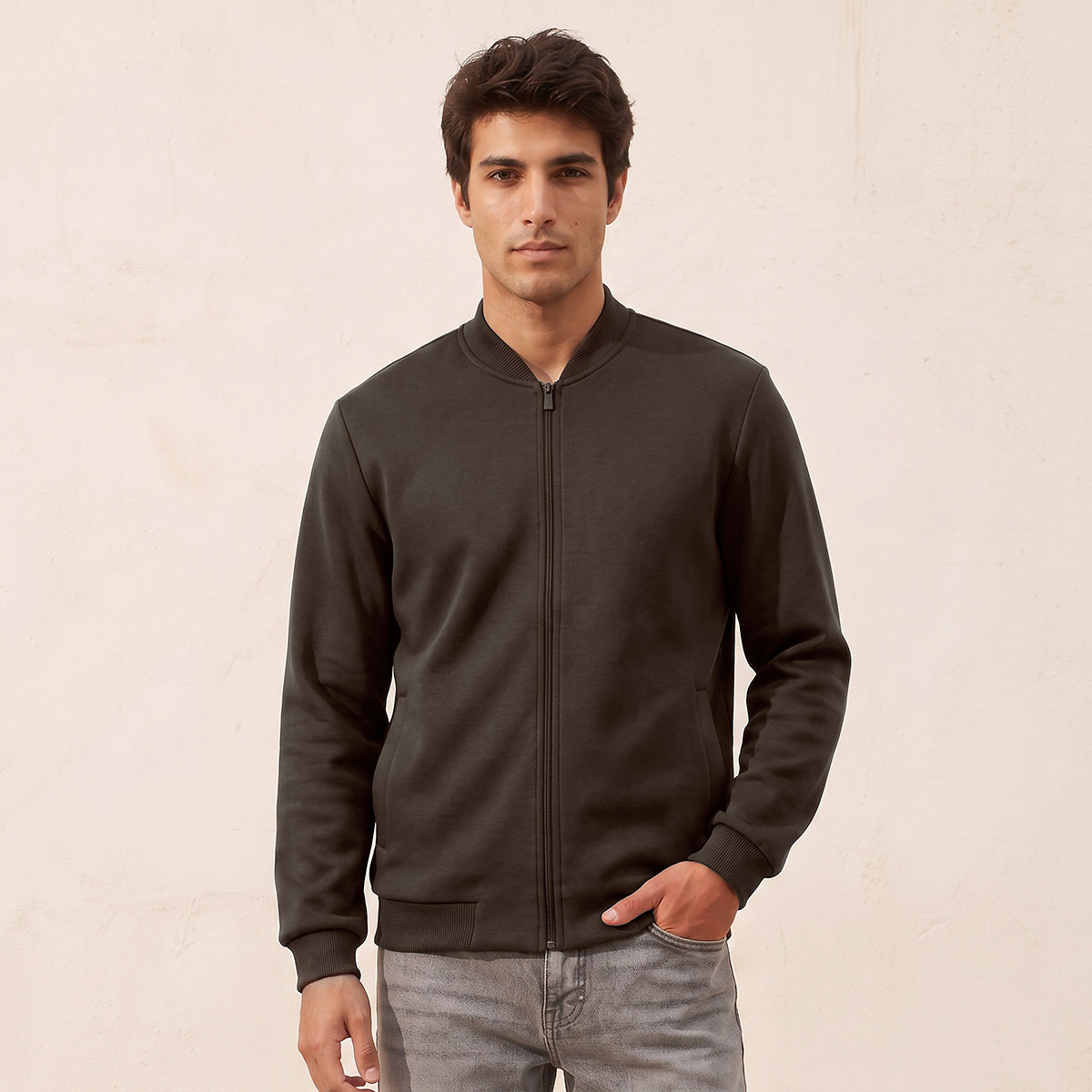 جاكيت بومبر بياقة واقفة من سبلاش سمارت-men-clothing-jacketsandblazers-jackets-image-1