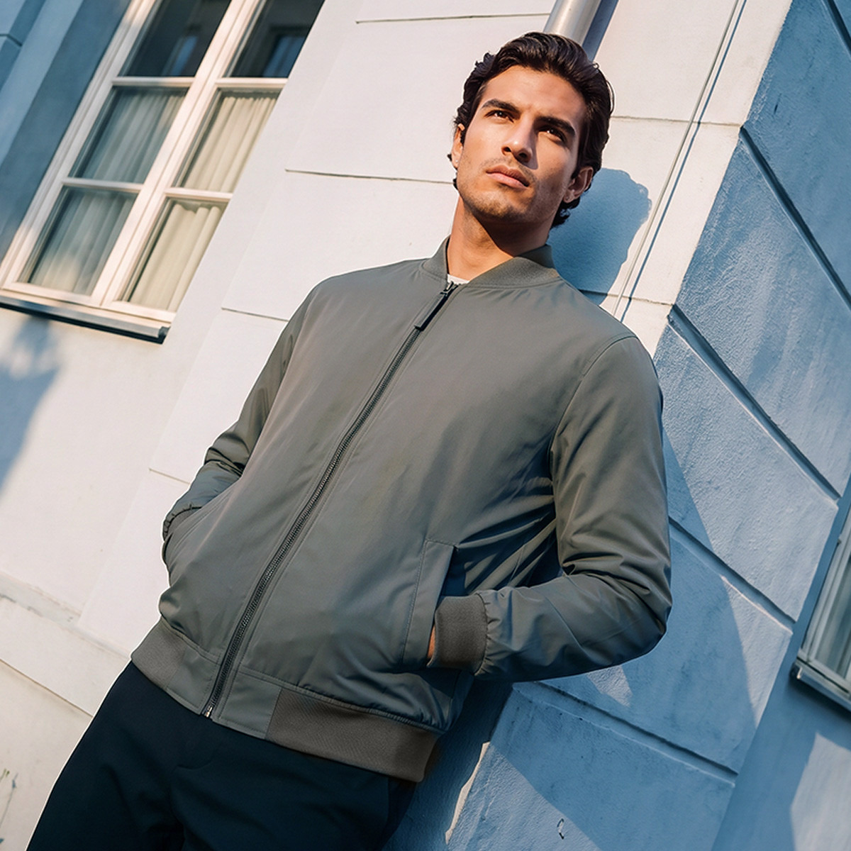 جاكيت منفوخ بجيوب جانبية من سمارت من سبلاش-men-clothing-jacketsandblazers-jackets-image-1