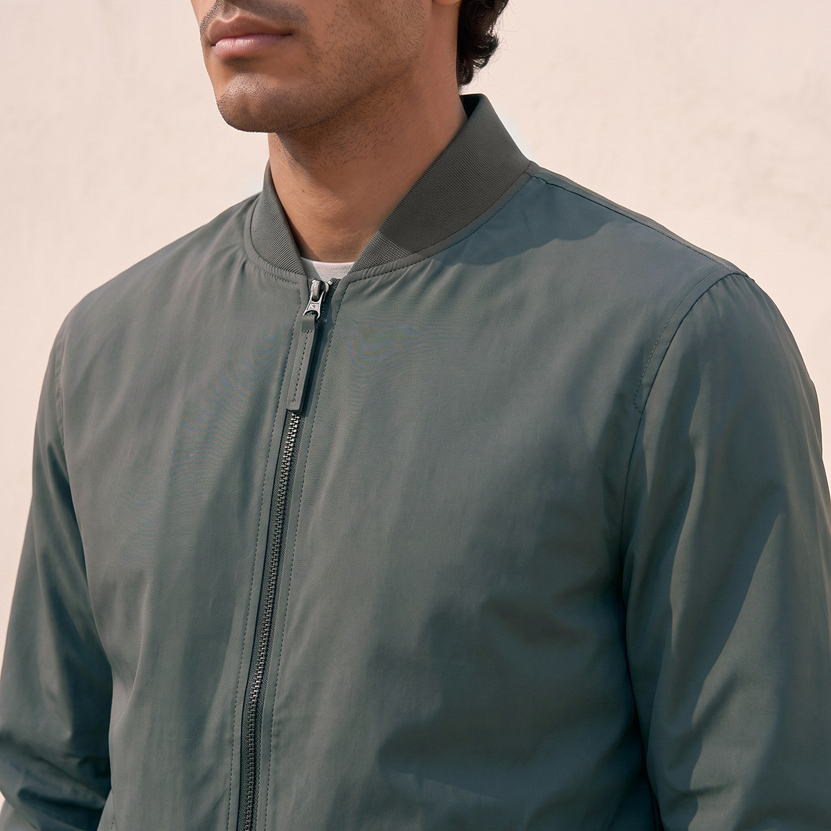 جاكيت منفوخ بجيوب جانبية من سمارت من سبلاش-men-clothing-jacketsandblazers-jackets-image-5
